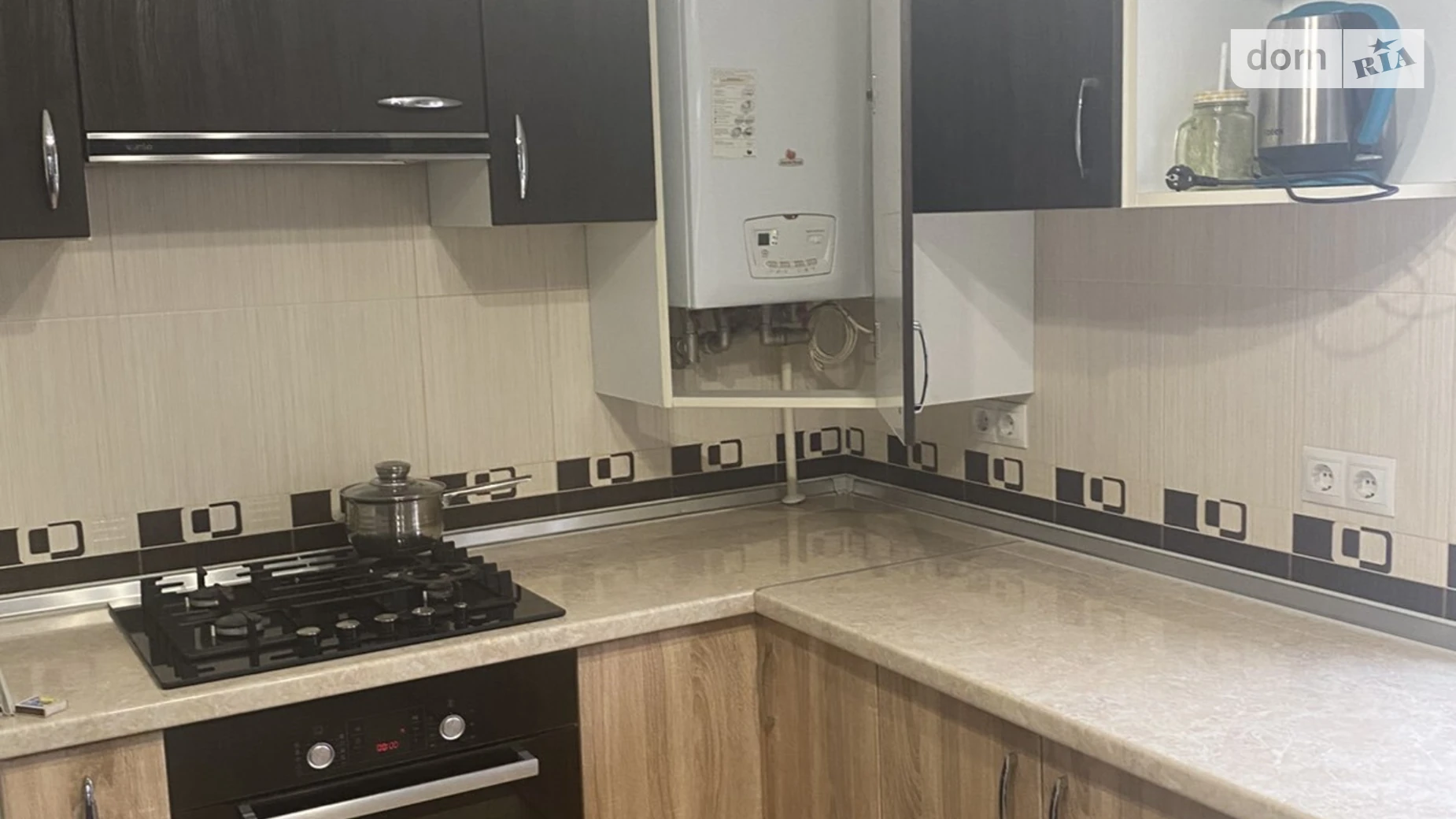 Продается дом на 2 этажа 155 кв. м с камином, цена: 125000 $ - фото 4