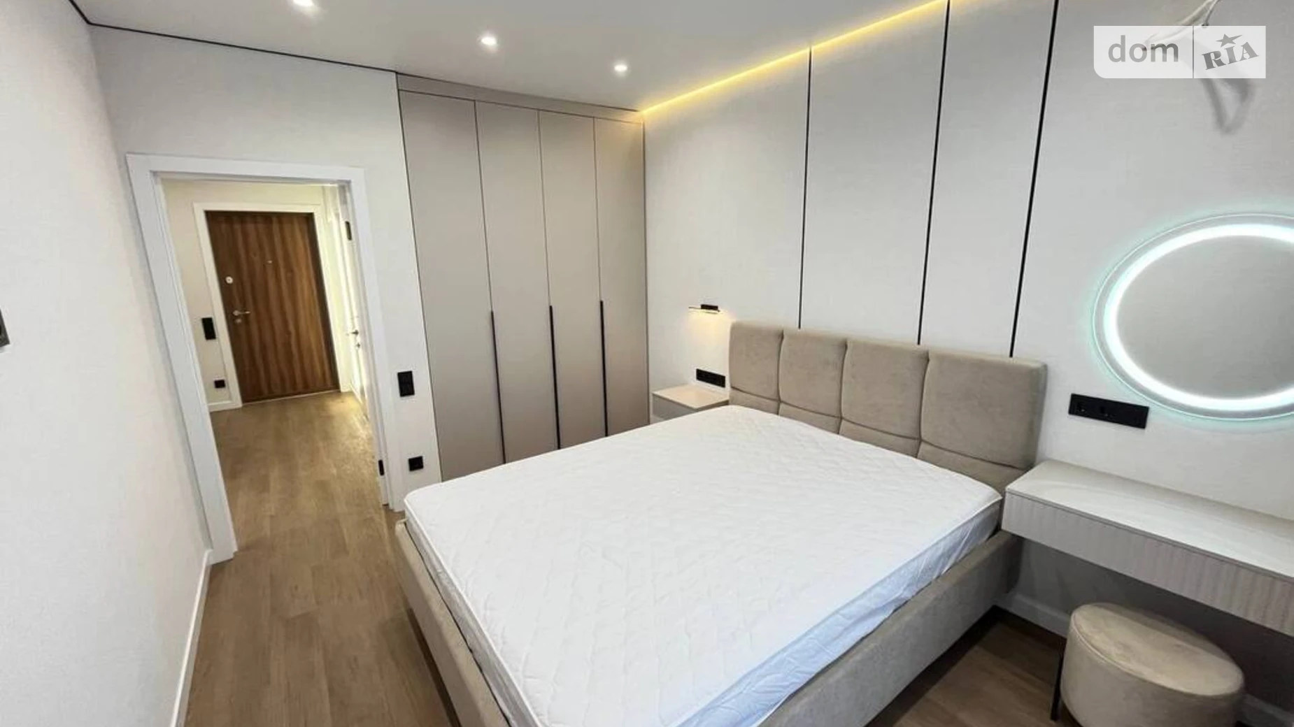 Сдается в аренду 1-комнатная квартира 47 кв. м в Киеве, ул. Ивана Выговского(Маршала Гречко), 40/12 - фото 4