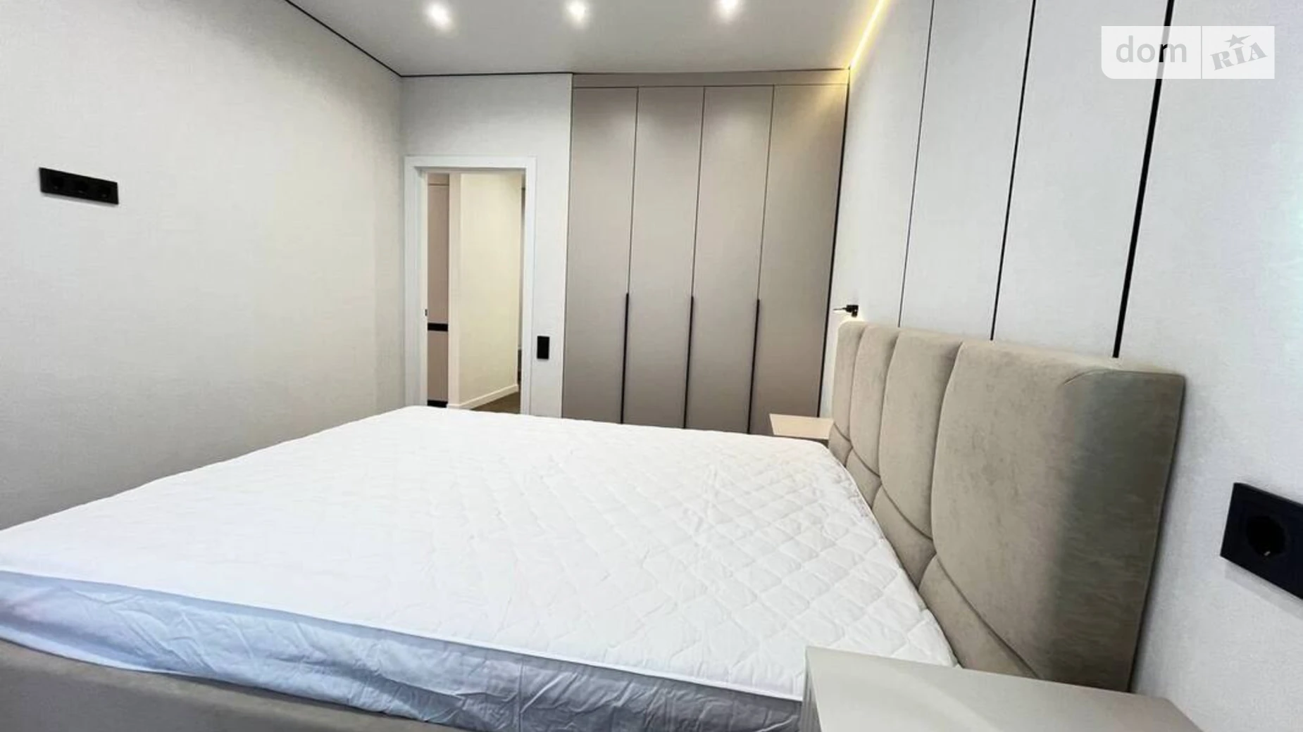 Сдается в аренду 1-комнатная квартира 47 кв. м в Киеве, ул. Ивана Выговского(Маршала Гречко), 40/12 - фото 5