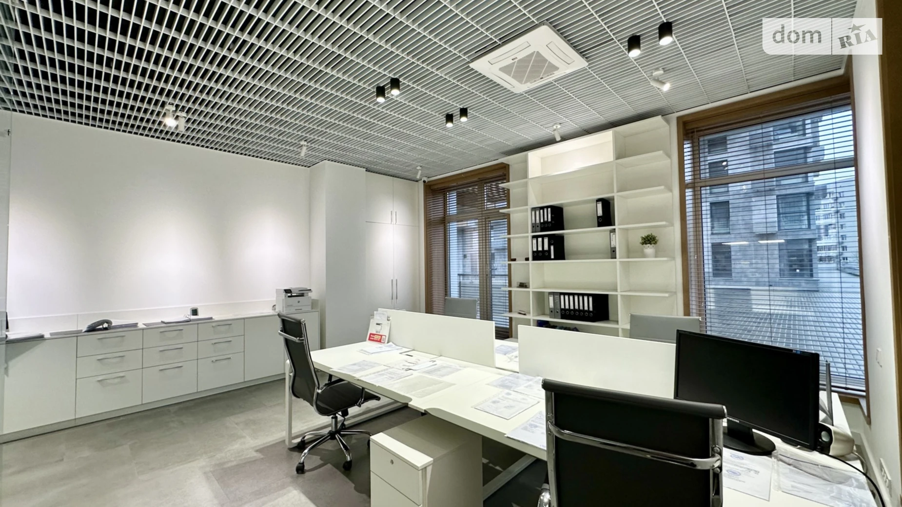 Продается офис 50.5 кв. м в бизнес-центре, цена: 75000 $ - фото 4