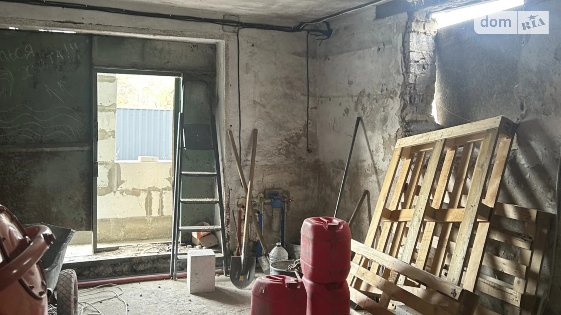 Продается дом на 3 этажа 120 кв. м с баней/сауной, цена: 56500 $ - фото 5