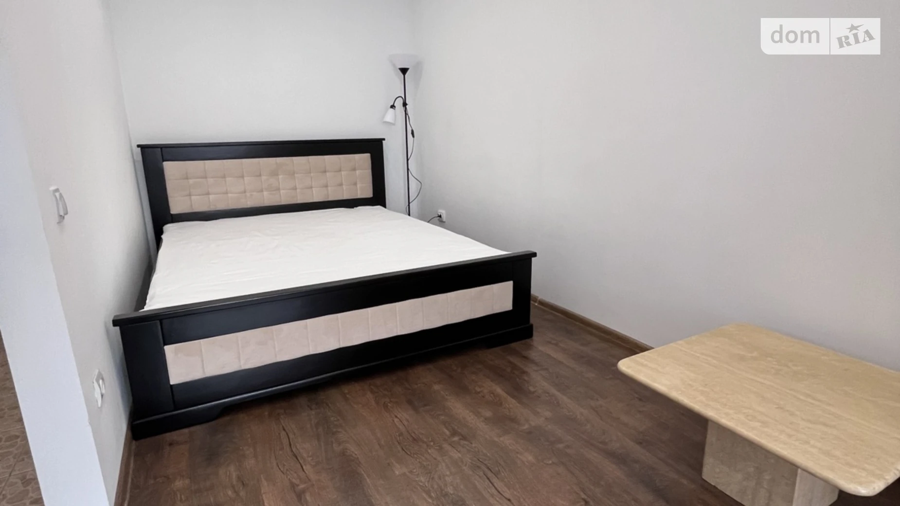 1-комнатная квартира 46 кв. м в Тернополе, ул. Довженко Александра - фото 3