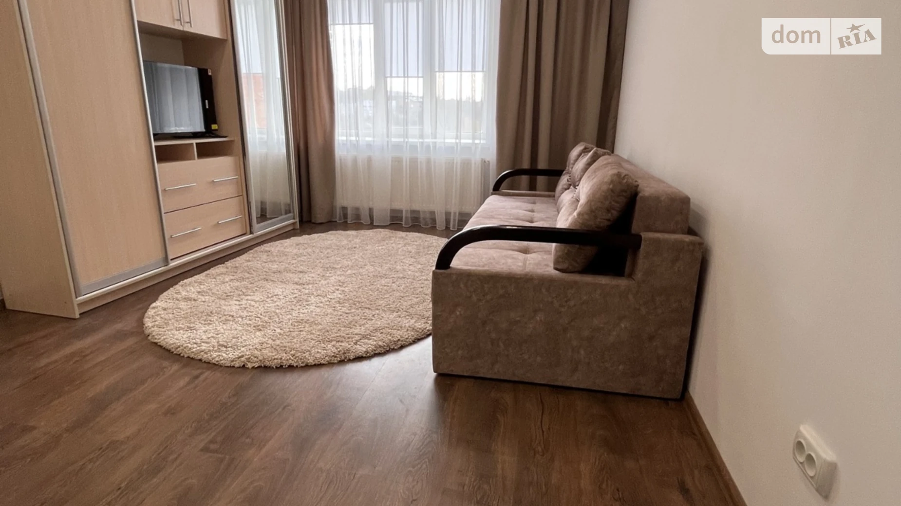 1-комнатная квартира 46 кв. м в Тернополе, ул. Довженко Александра - фото 4