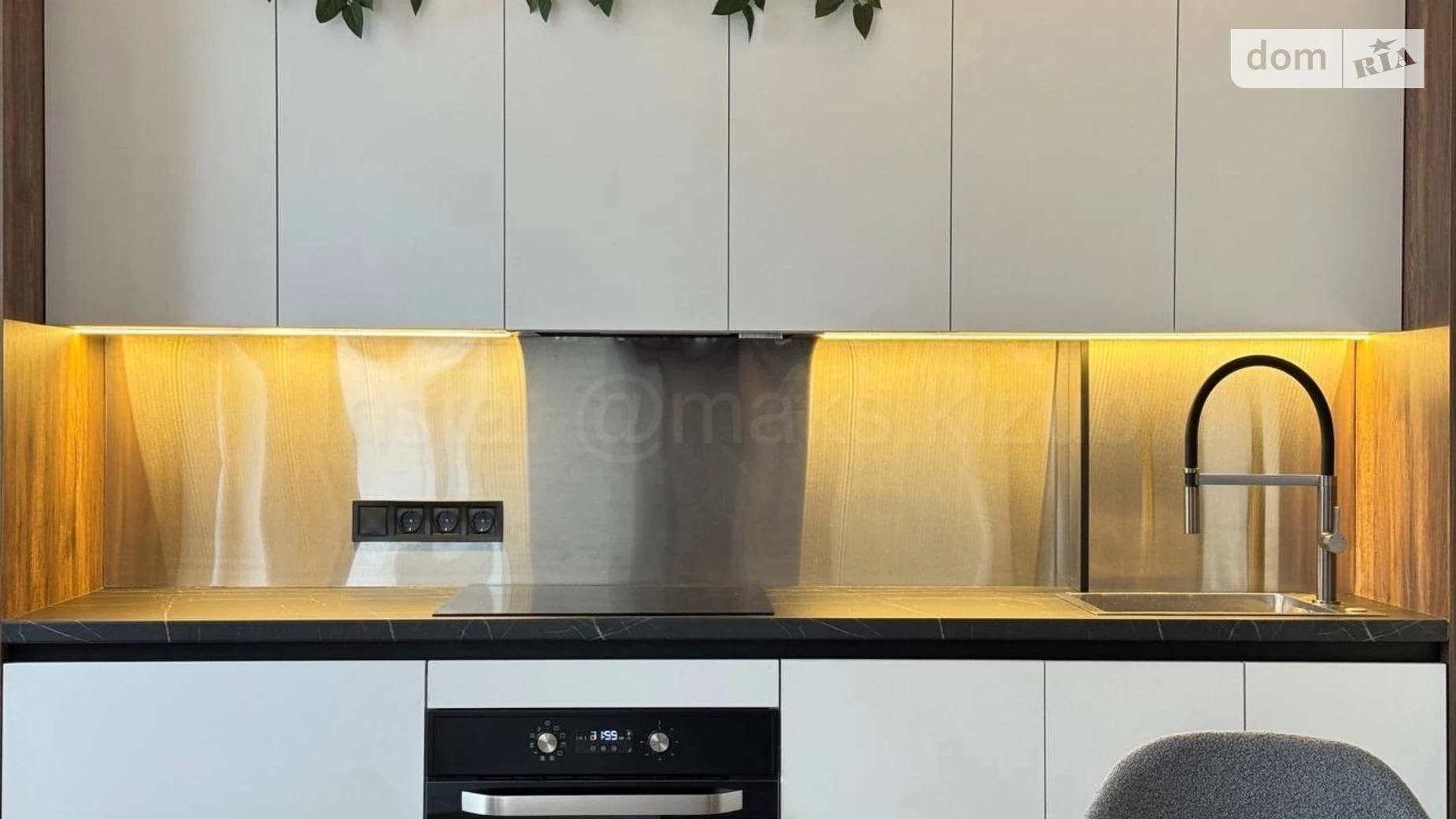 Продается 1-комнатная квартира 42 кв. м в, цена: 87000 $ - фото 4