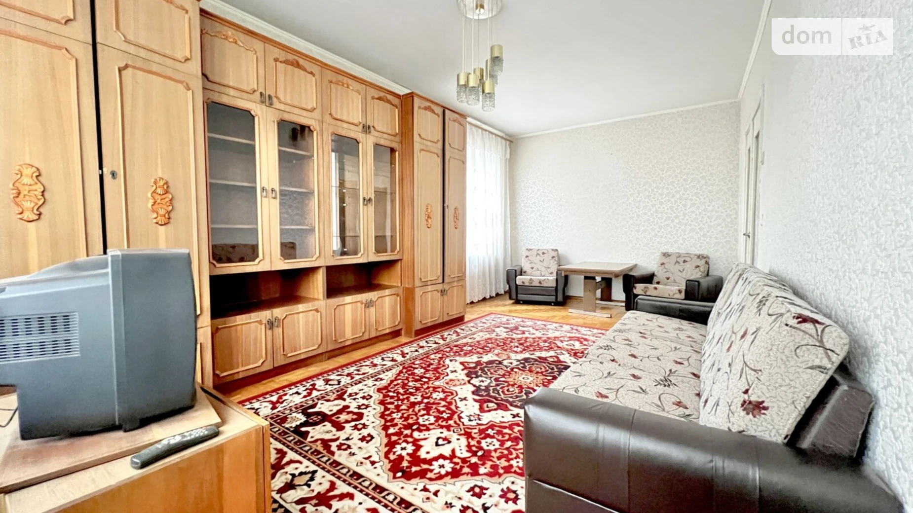 2-комнатная квартира 42 кв. м в Тернополе, ул. Евгения Коновальца - фото 5