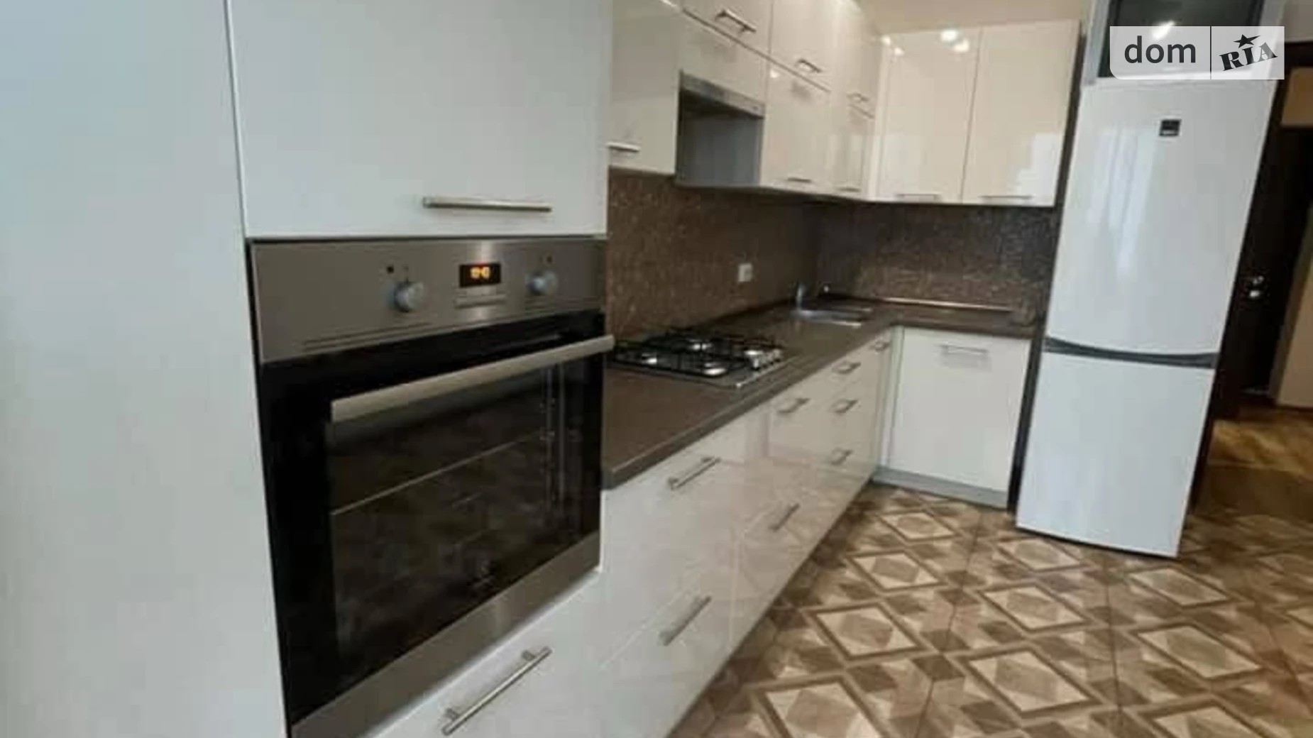 2-комнатная квартира 60 кв. м в Тернополе, ул. Вербицкого Михаила, 12 - фото 2