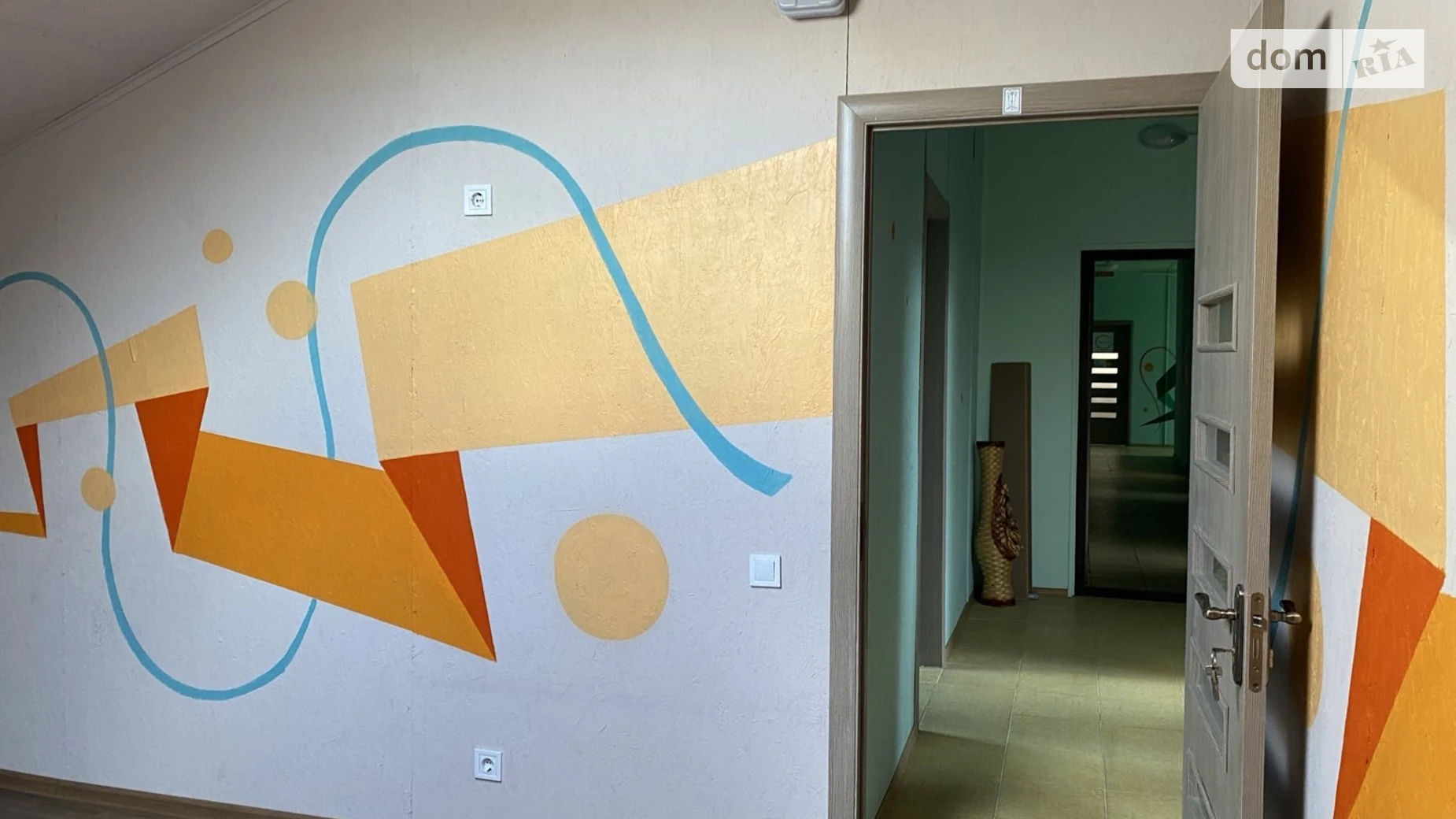 Сдается в аренду офис 20 кв. м в бизнес-центре, цена: 2700 грн - фото 2