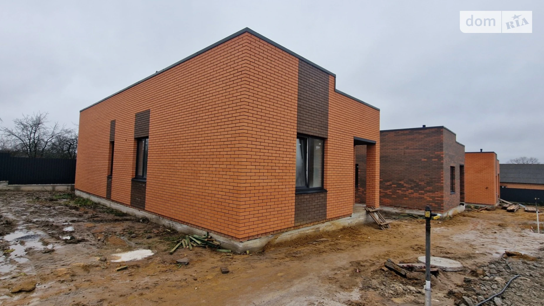 Продается одноэтажный дом 85 кв. м с подвалом, цена: 84000 $ - фото 2