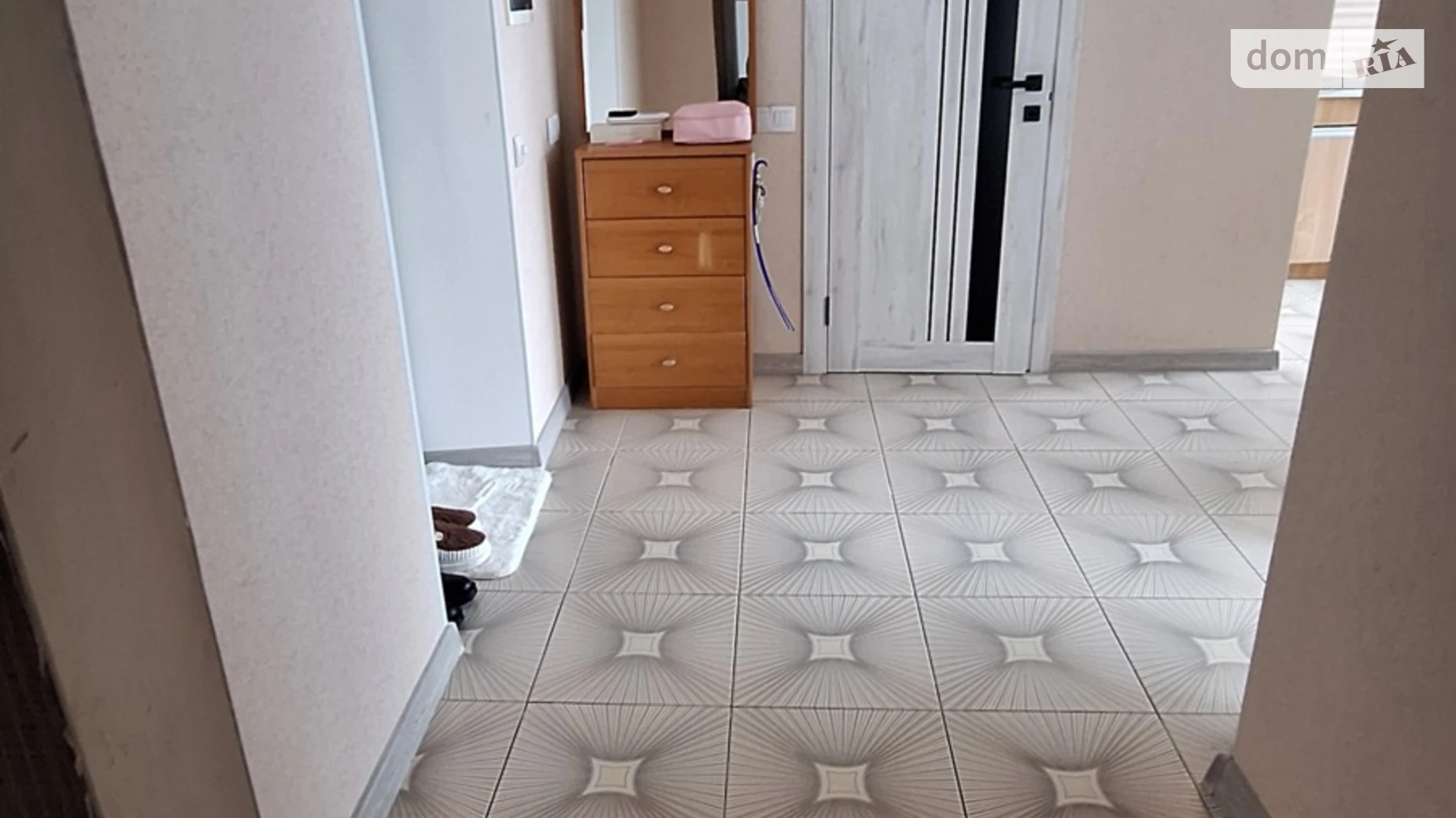 Продается 2-комнатная квартира 50 кв. м в Кропивницком, ул. Олефиренко Юрия, 18/21 - фото 3