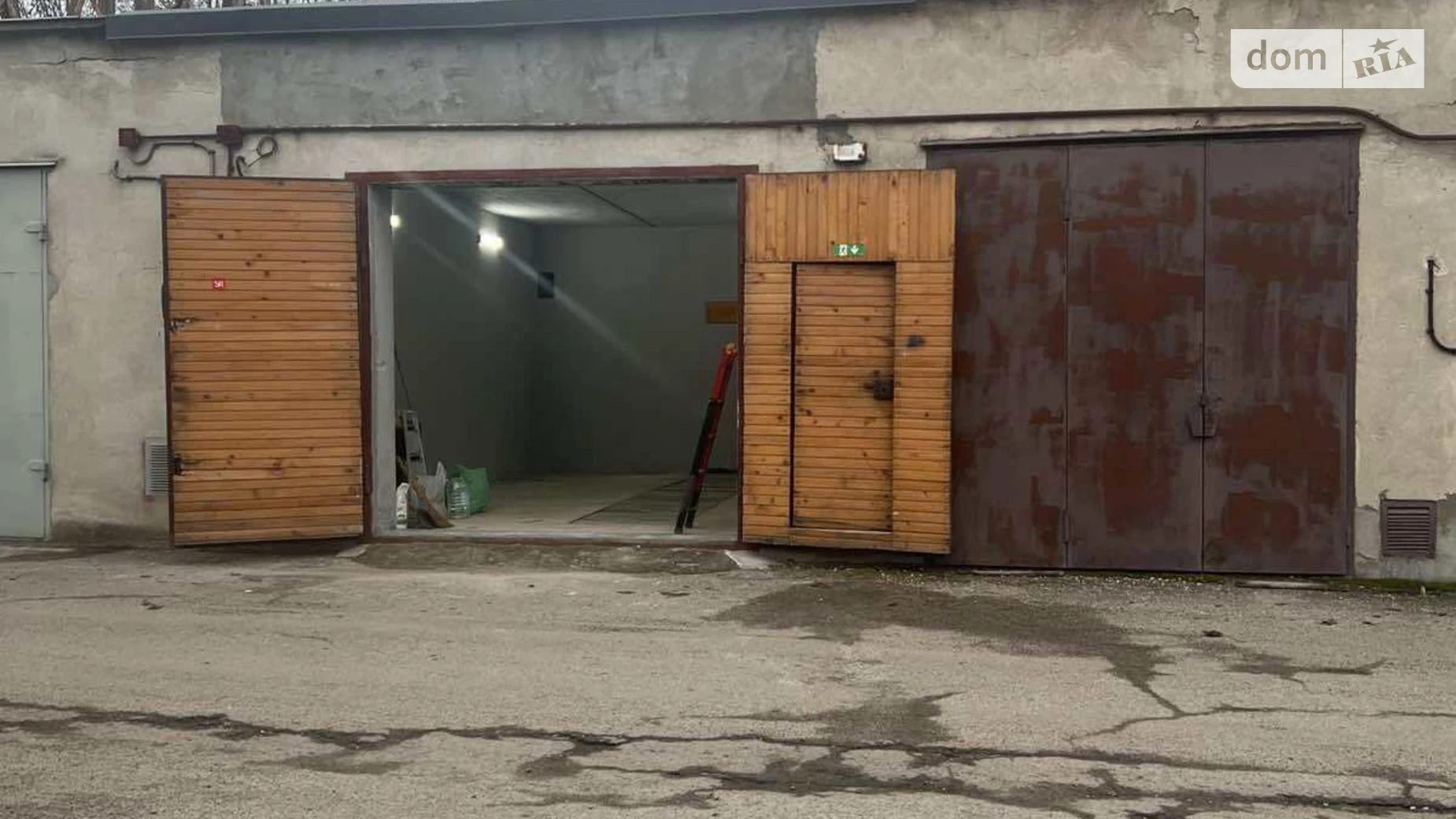 Сдается в аренду место в гаражном кооперативе под бус на 45.2 кв. м, цена: 4000 грн - фото 2