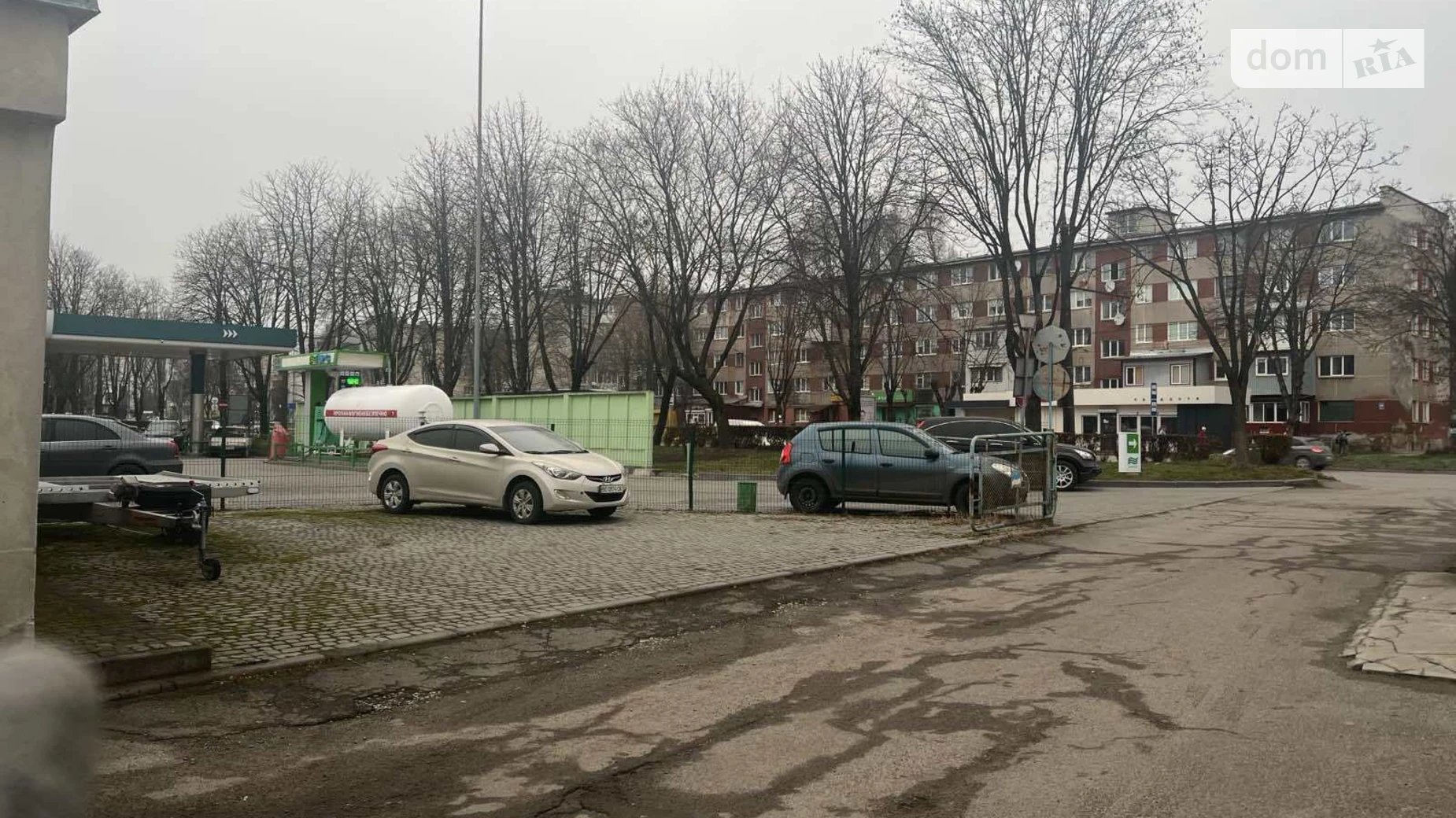 Сдается в аренду место в гаражном кооперативе под бус на 45.2 кв. м, цена: 4000 грн - фото 4