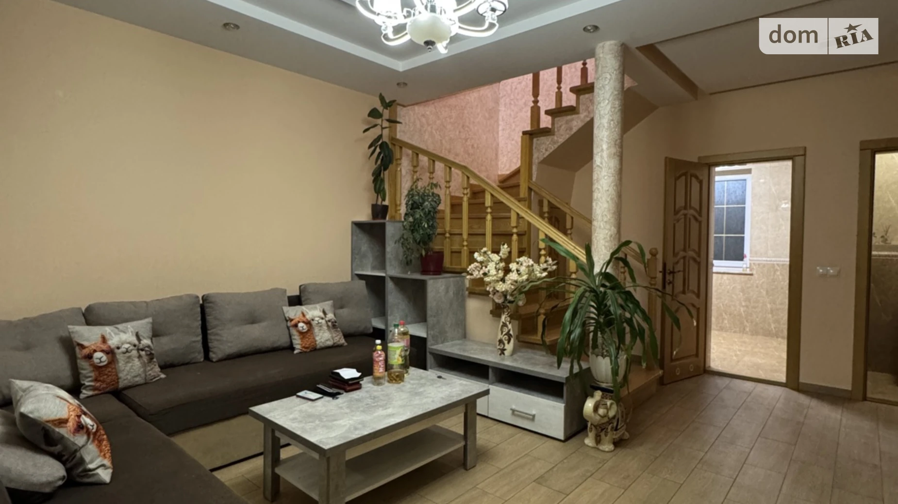 Сдается в аренду дом на 2 этажа 151 кв. м с балконом, цена: 500 € - фото 5