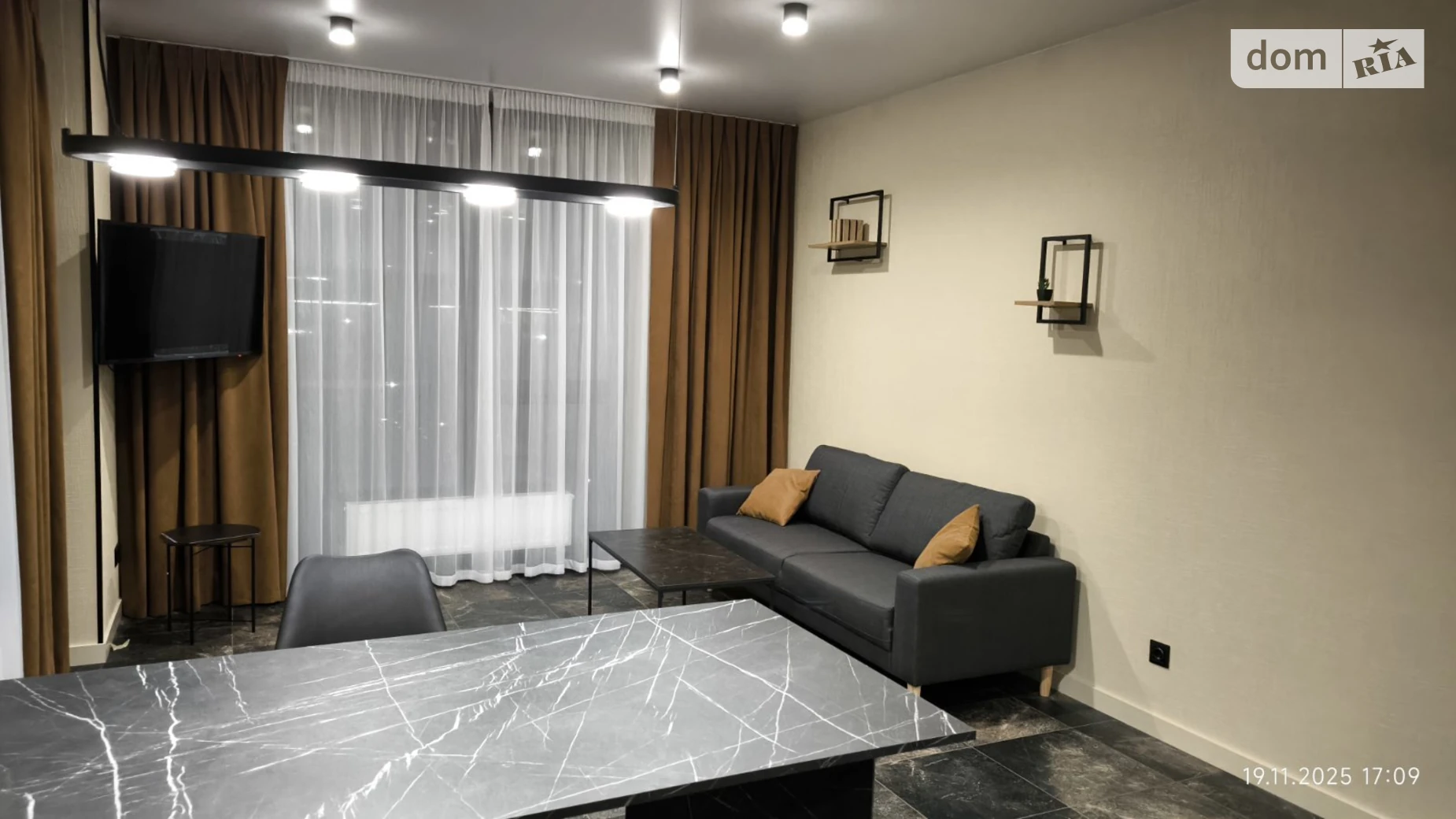 Сдается в аренду 1-комнатная квартира 59.6 кв. м в Днепре, цена: 900 € - фото 2