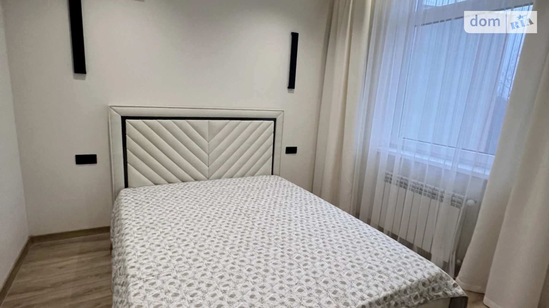 Продается 1-комнатная квартира 37.4 кв. м в Ужгороде, ул. Бачинского, 92 - фото 2