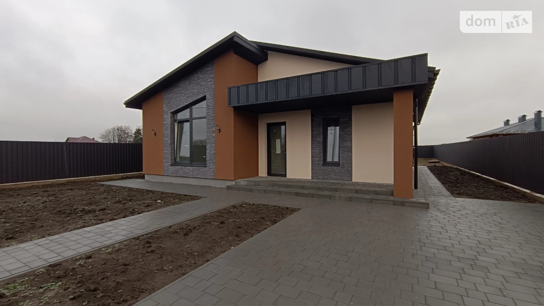 Продається одноповерховий будинок 120 кв. м з каміном, цена: 115000 $ - фото 2