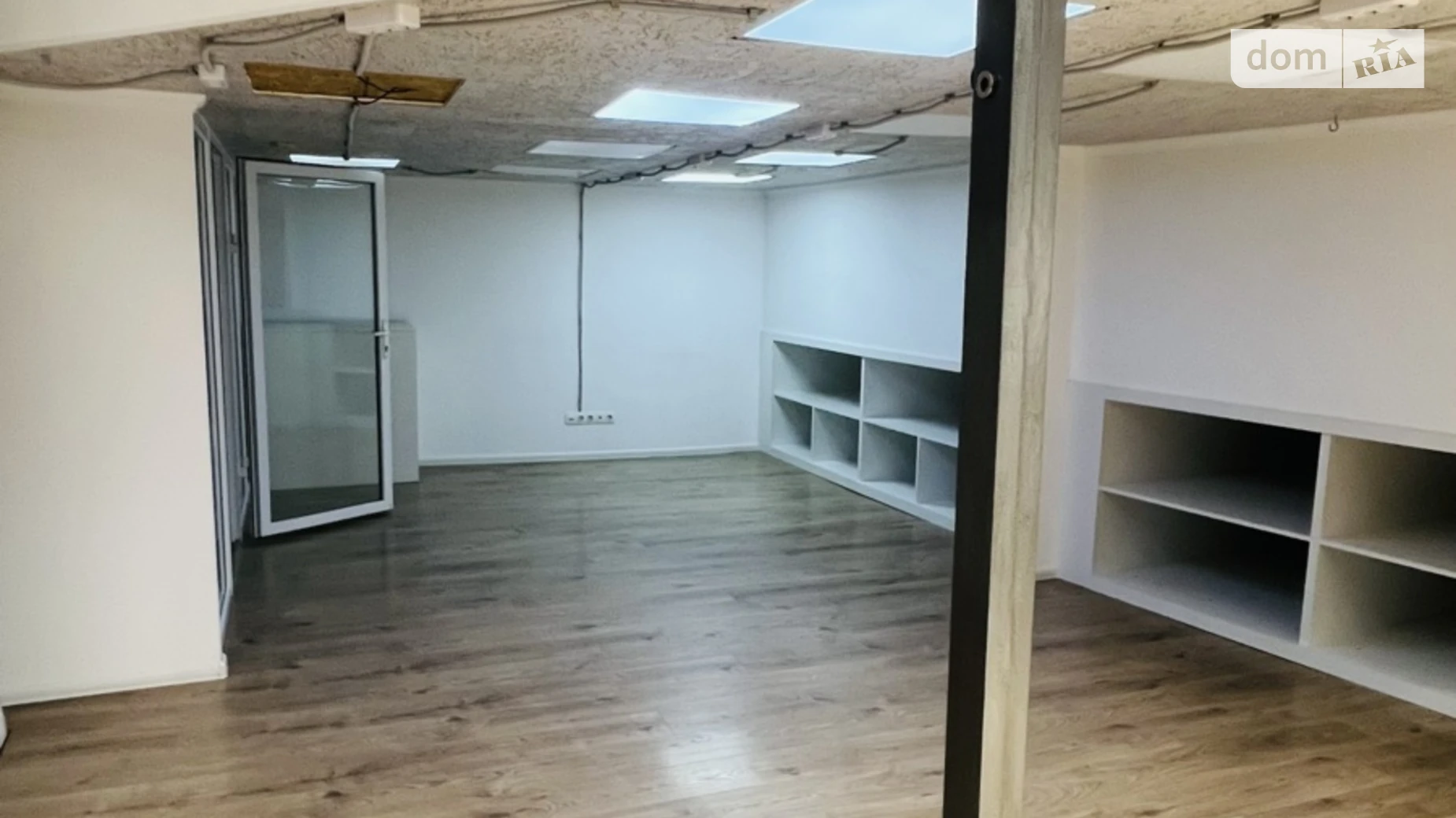 Сдается в аренду помещения свободного назначения 320 кв. м в 21-этажном здании, цена: 2800 $ - фото 3