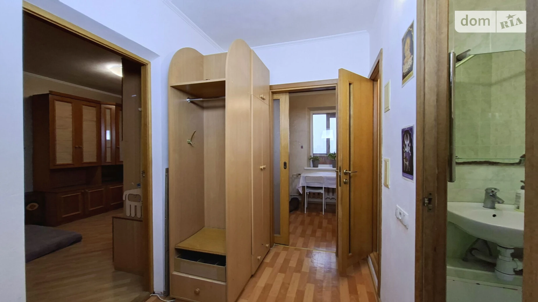 Продается 1-комнатная квартира 38.9 кв. м в Киеве, ул. Ялтинская, 15 - фото 2