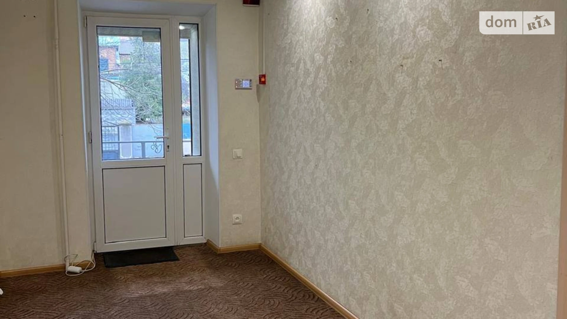 Продается офис 46 кв. м в бизнес-центре, цена: 55000 $ - фото 2