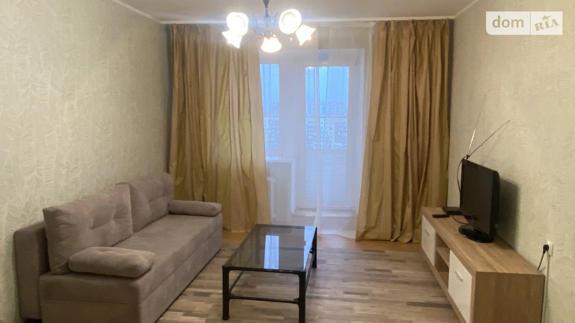 Сдается в аренду 3-комнатная квартира 95 кв. м в Киеве, просп. Владимира Ивасюка, 12Г/2 - фото 2