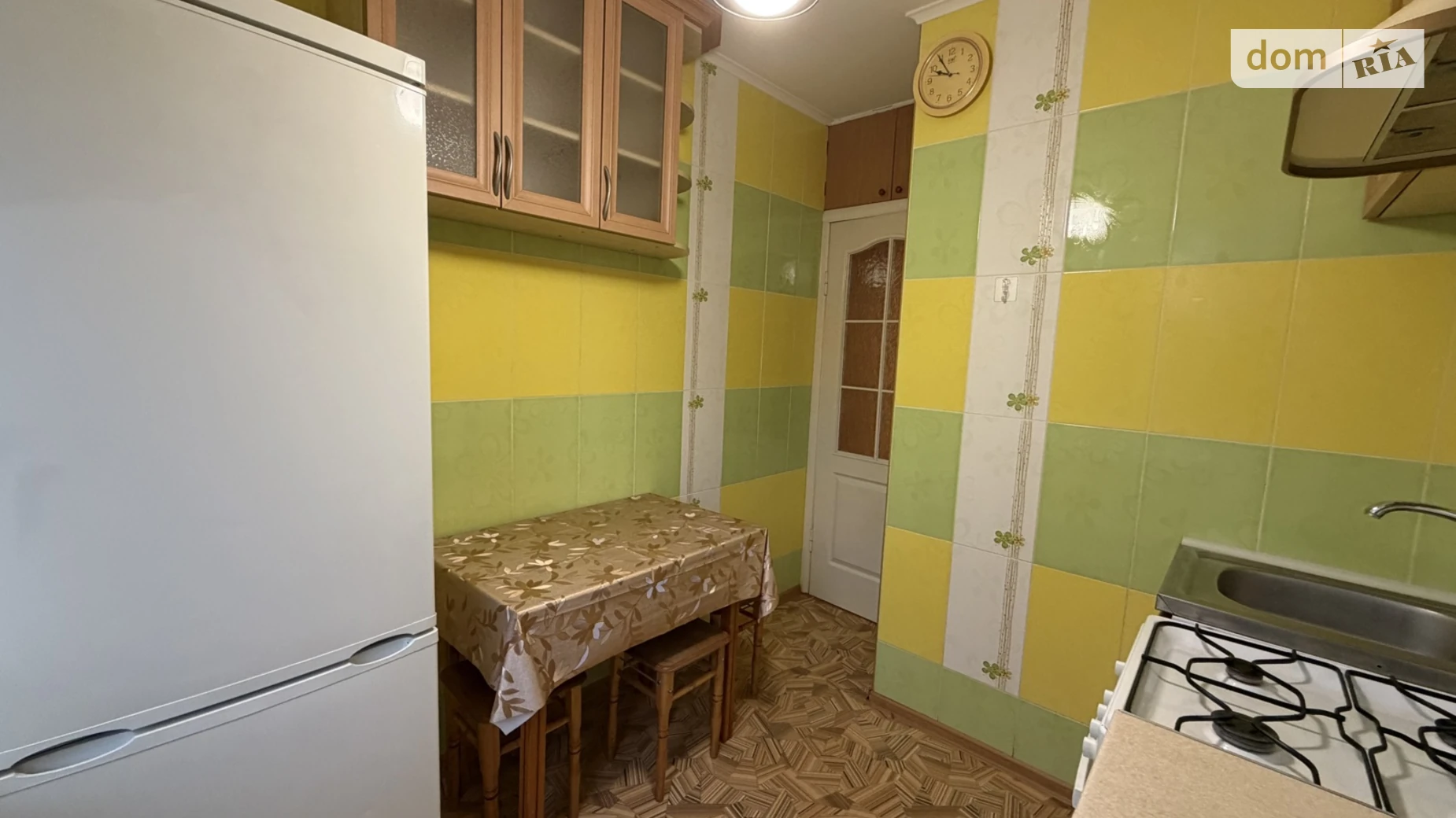 Продается 3-комнатная квартира 61.8 кв. м в Чернигове, ул. Защитников Украины - фото 3