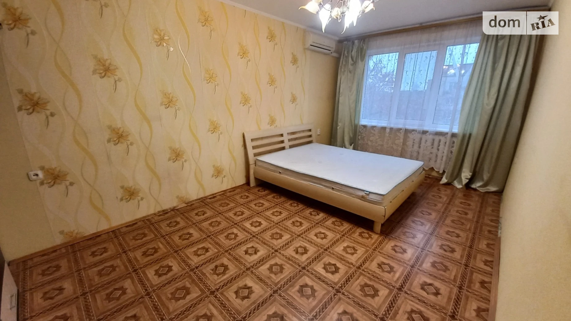 Продается 3-комнатная квартира 61.8 кв. м в Чернигове, ул. Защитников Украины - фото 4