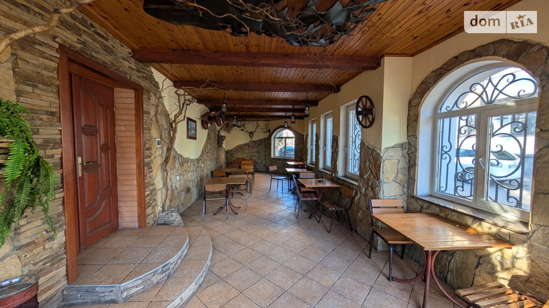 Продается помещения свободного назначения 149 кв. м в 5-этажном здании, цена: 155000 $ - фото 3