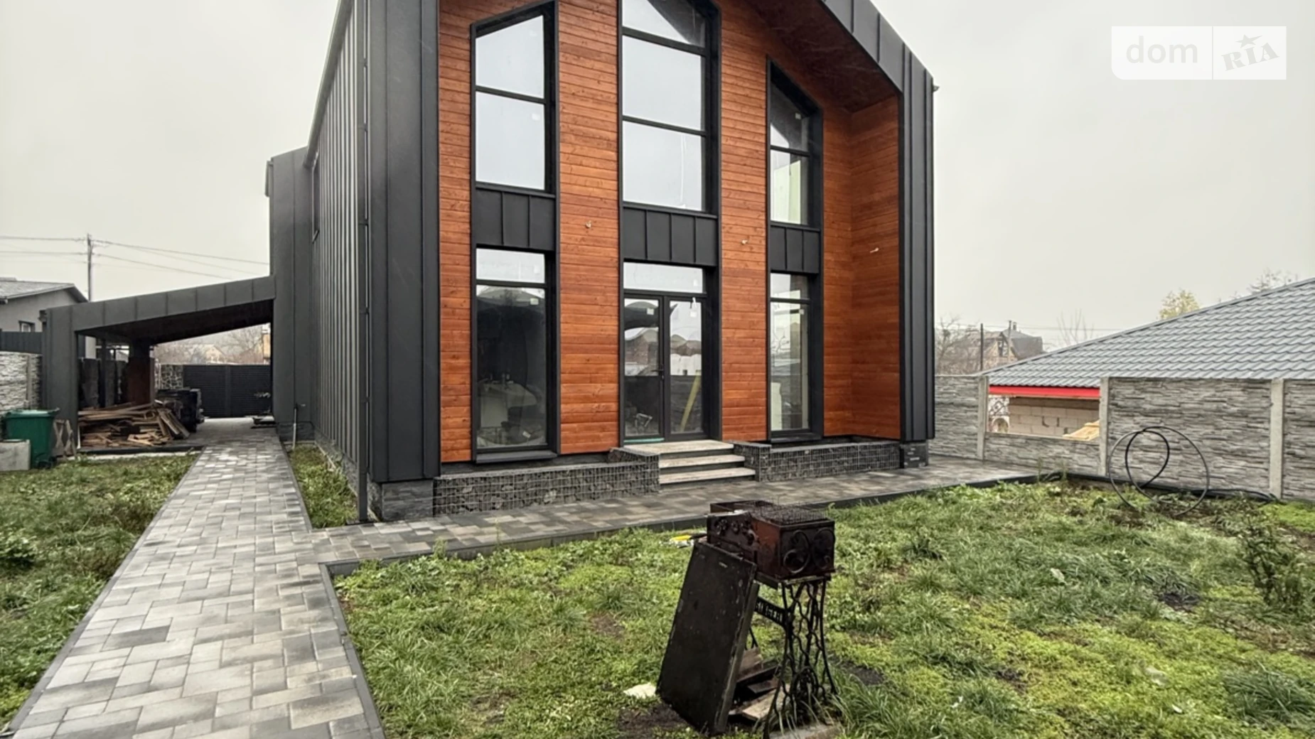 Продается дом на 2 этажа 198.1 кв. м с мансардой, цена: 260000 $ - фото 2