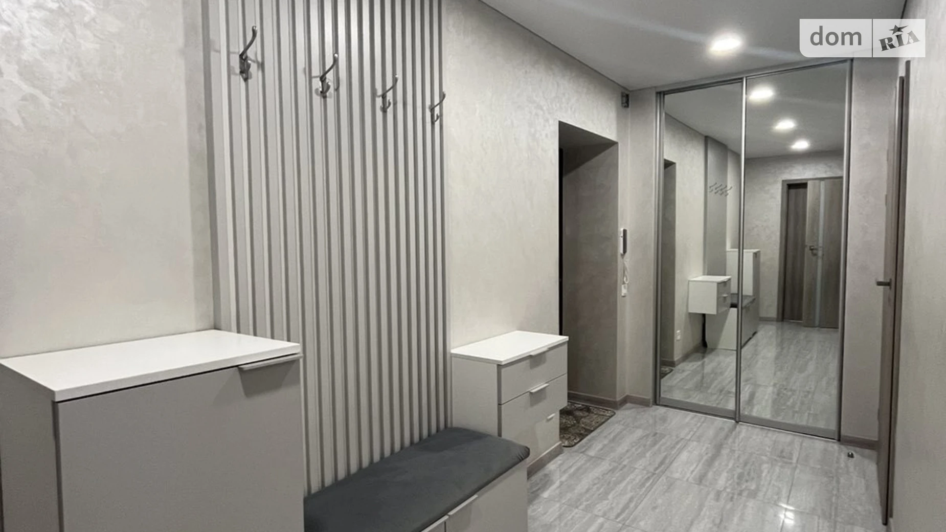 1-комнатная квартира 45 кв. м в Луцке, просп. Победы, 34В - фото 5