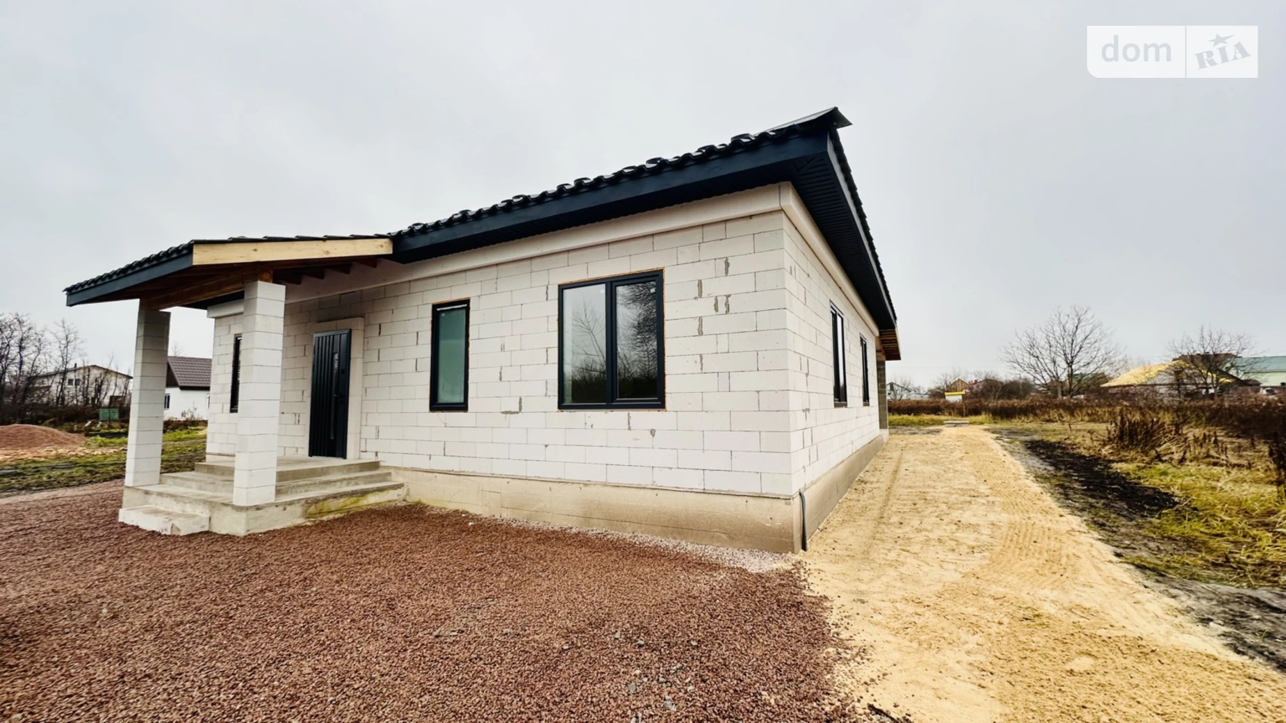 Продается одноэтажный дом 114 кв. м с балконом, цена: 97000 $ - фото 2