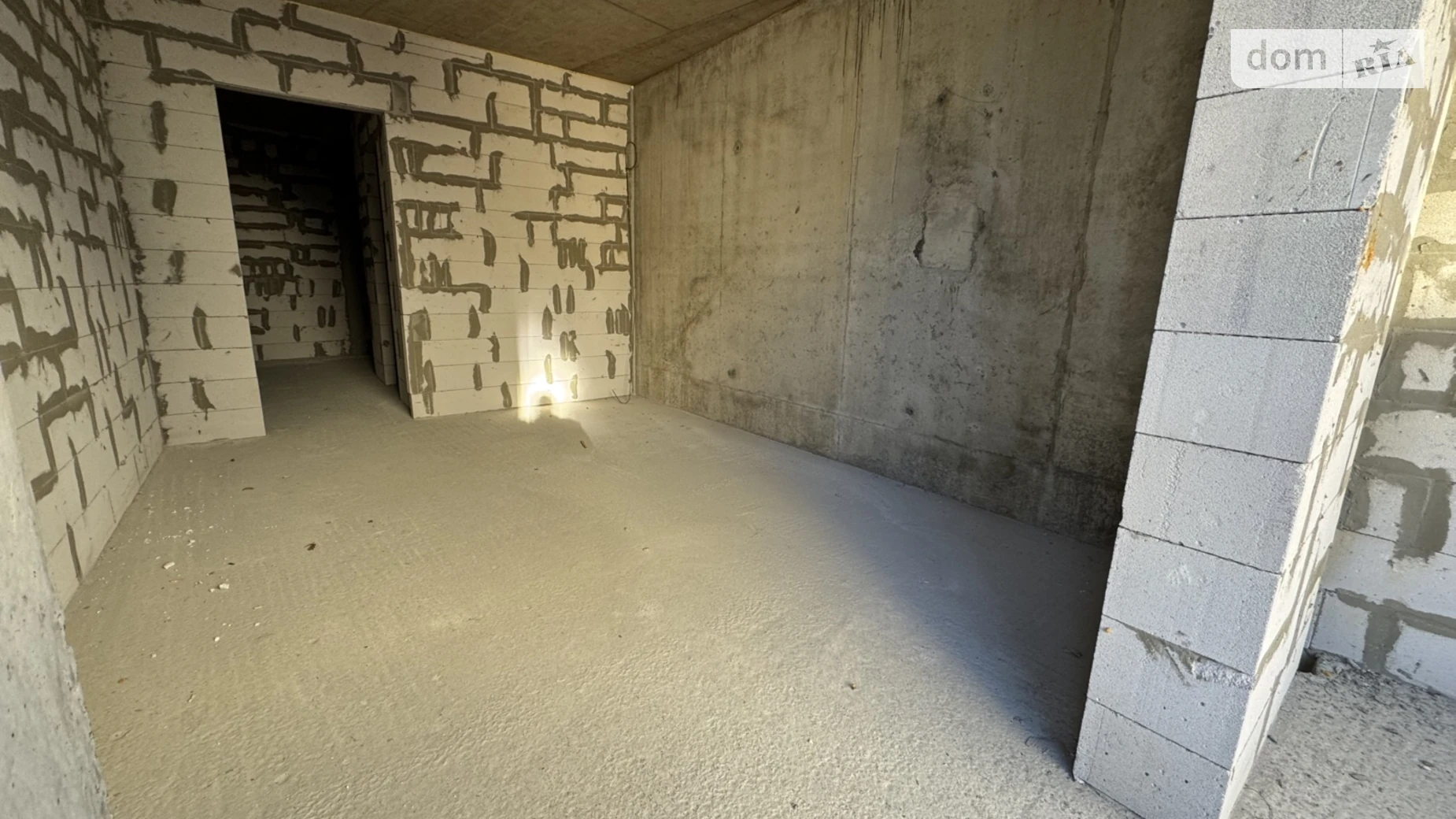 3-комнатная квартира 87 кв. м в, цена: 75500 $ - фото 2