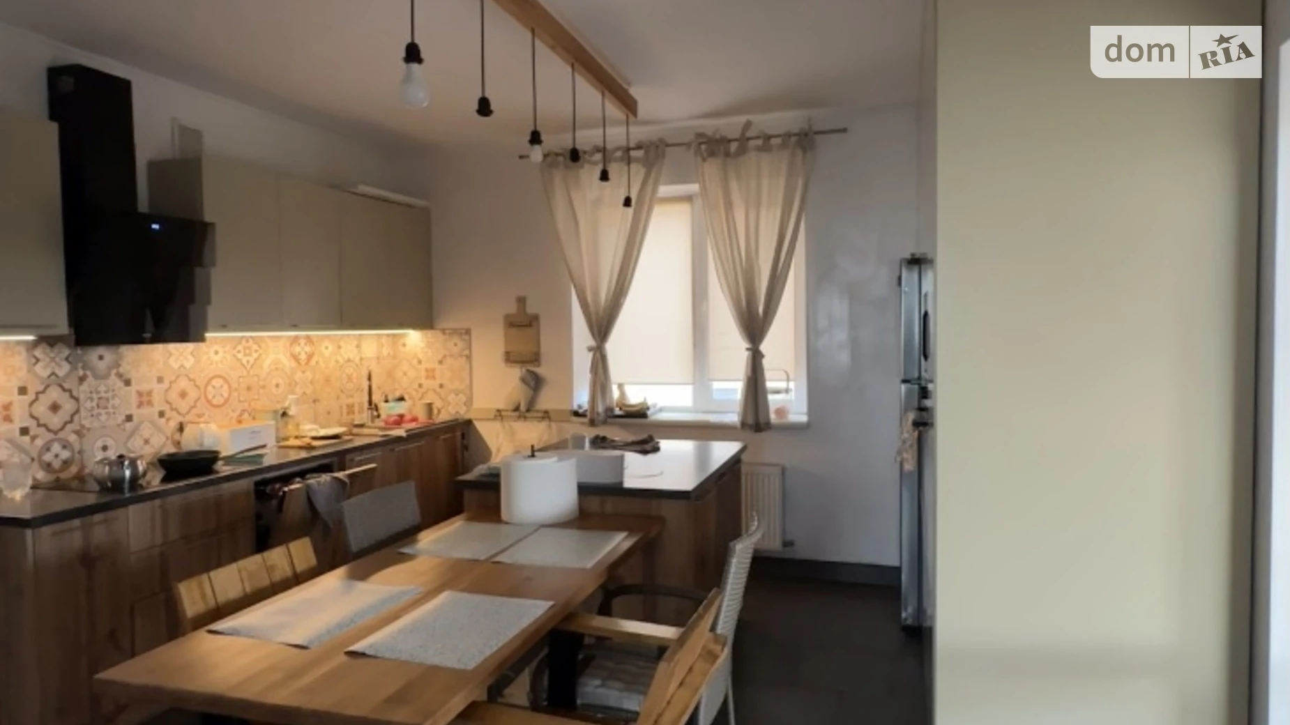 Продається будинок 2 поверховий 120 кв. м з гаражем, цена: 210000 $ - фото 3