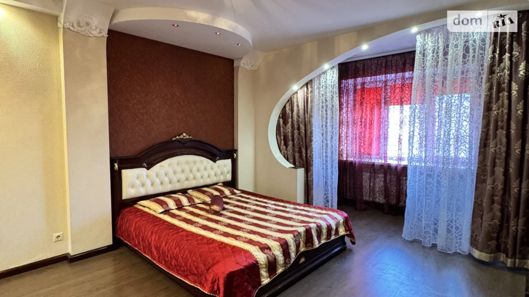 Продается 3-комнатная квартира 127.5 кв. м в Хмельницком, цена: 105000 $ - фото 2