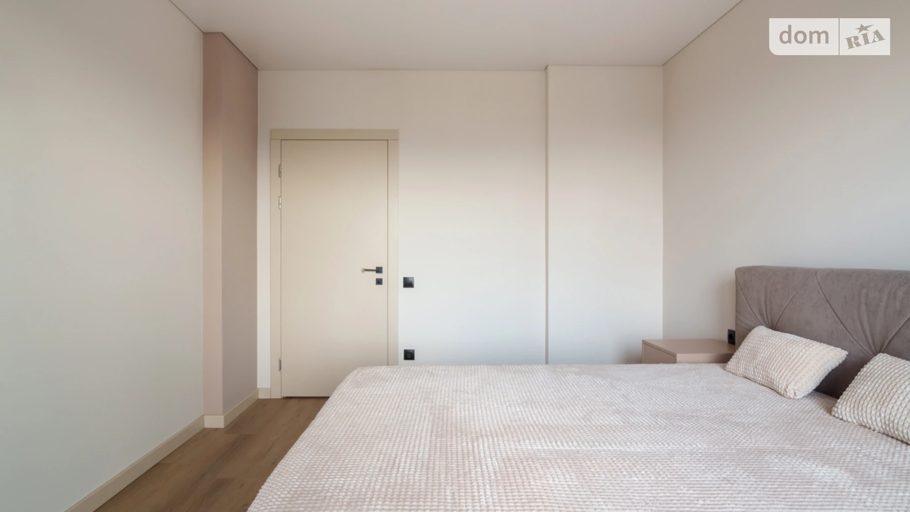 Продается 2-комнатная квартира 62.9 кв. м в Черновцах, ул. Русская, 213Б - фото 5