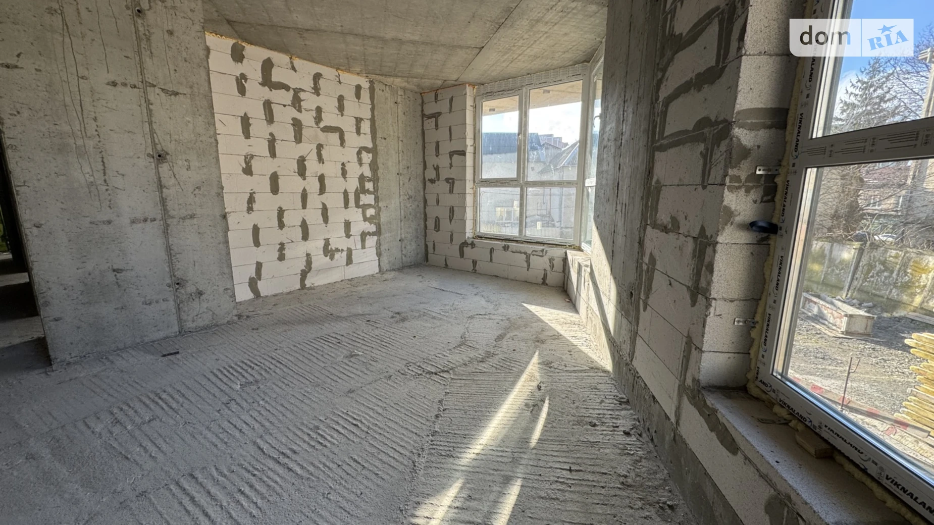 3-комнатная квартира 95 кв. м в Тернополе, ул. Федьковича - фото 3