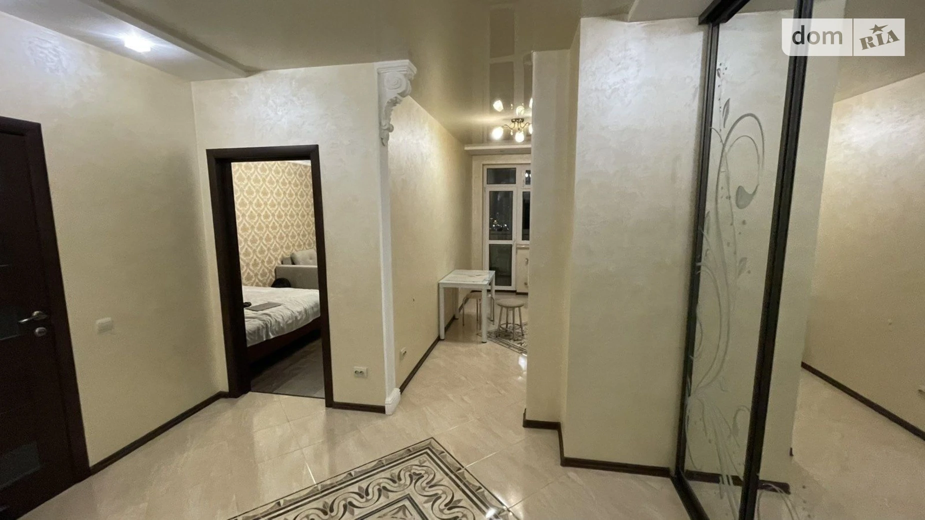 Сдается в аренду 1-комнатная квартира 49 кв. м в Львове, ул. Под Голоском, 8 - фото 4