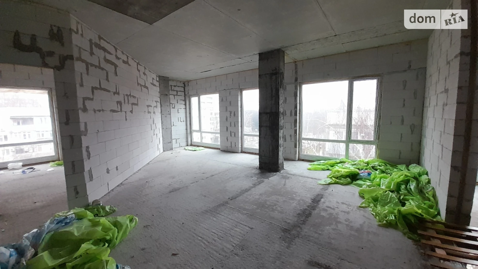 Продается 3-комнатная квартира 68.5 кв. м в Виннице, просп. Космонавтов, 76 - фото 2