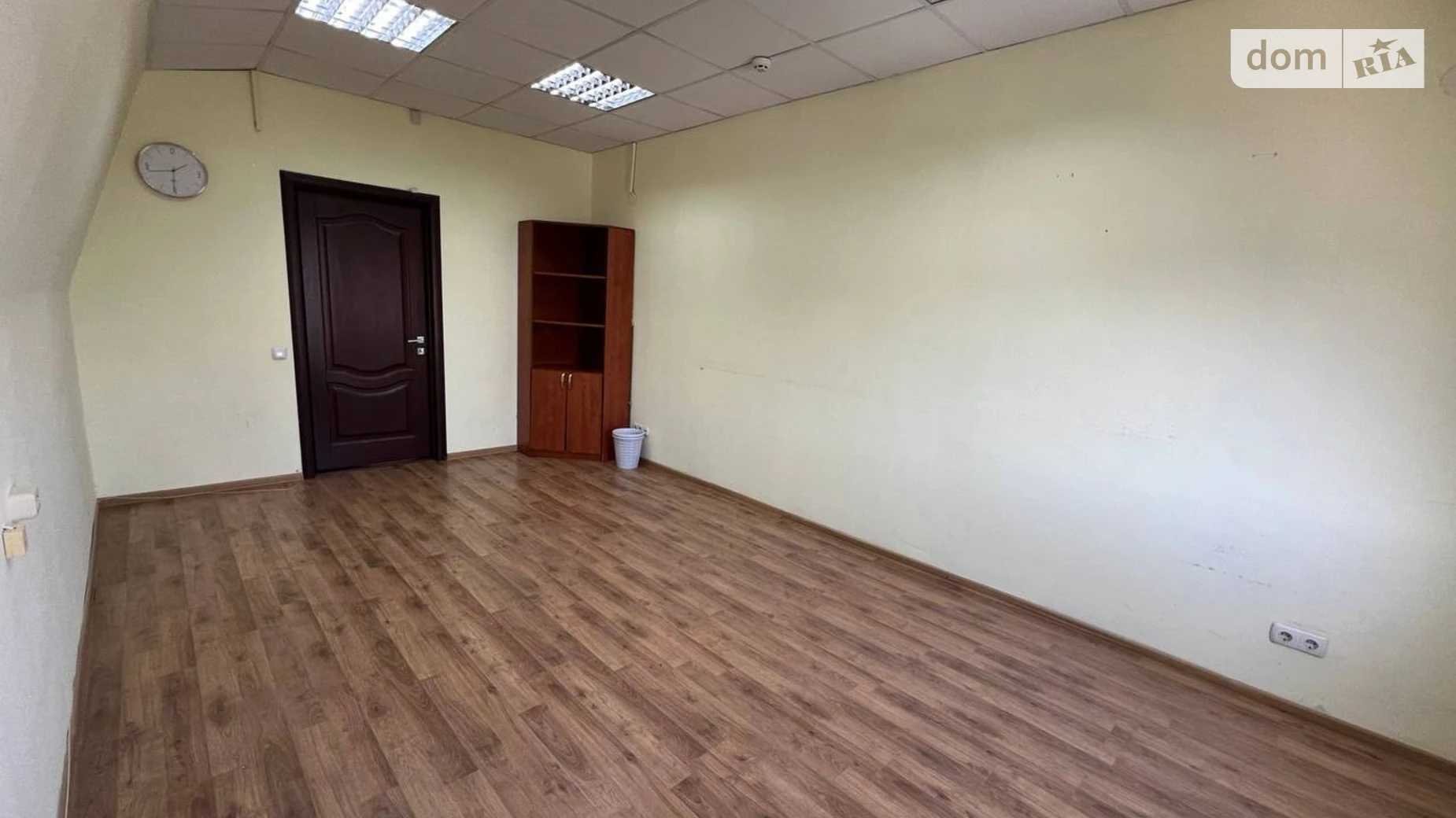 Сдается в аренду помещения свободного назначения 21 кв. м в 3-этажном здании, цена: 5000 грн - фото 2
