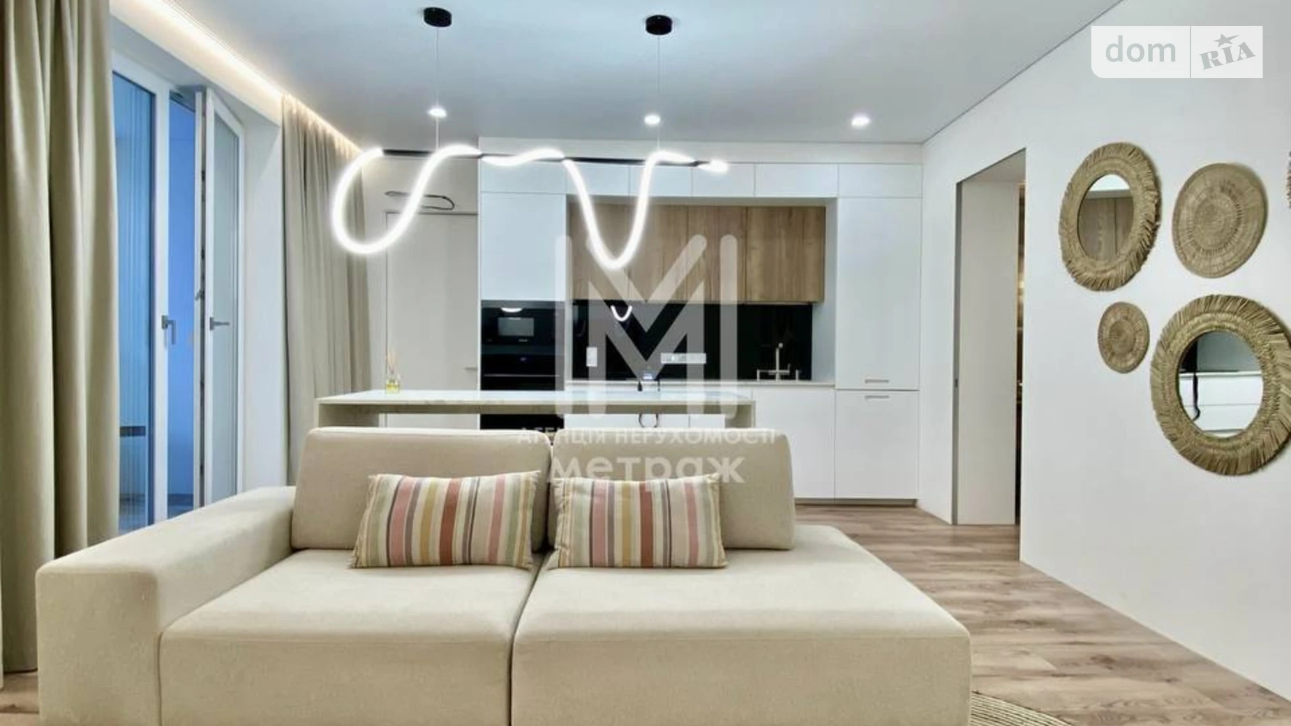 Продается 2-комнатная квартира 70 кв. м в, цена: 77000 $ - фото 2