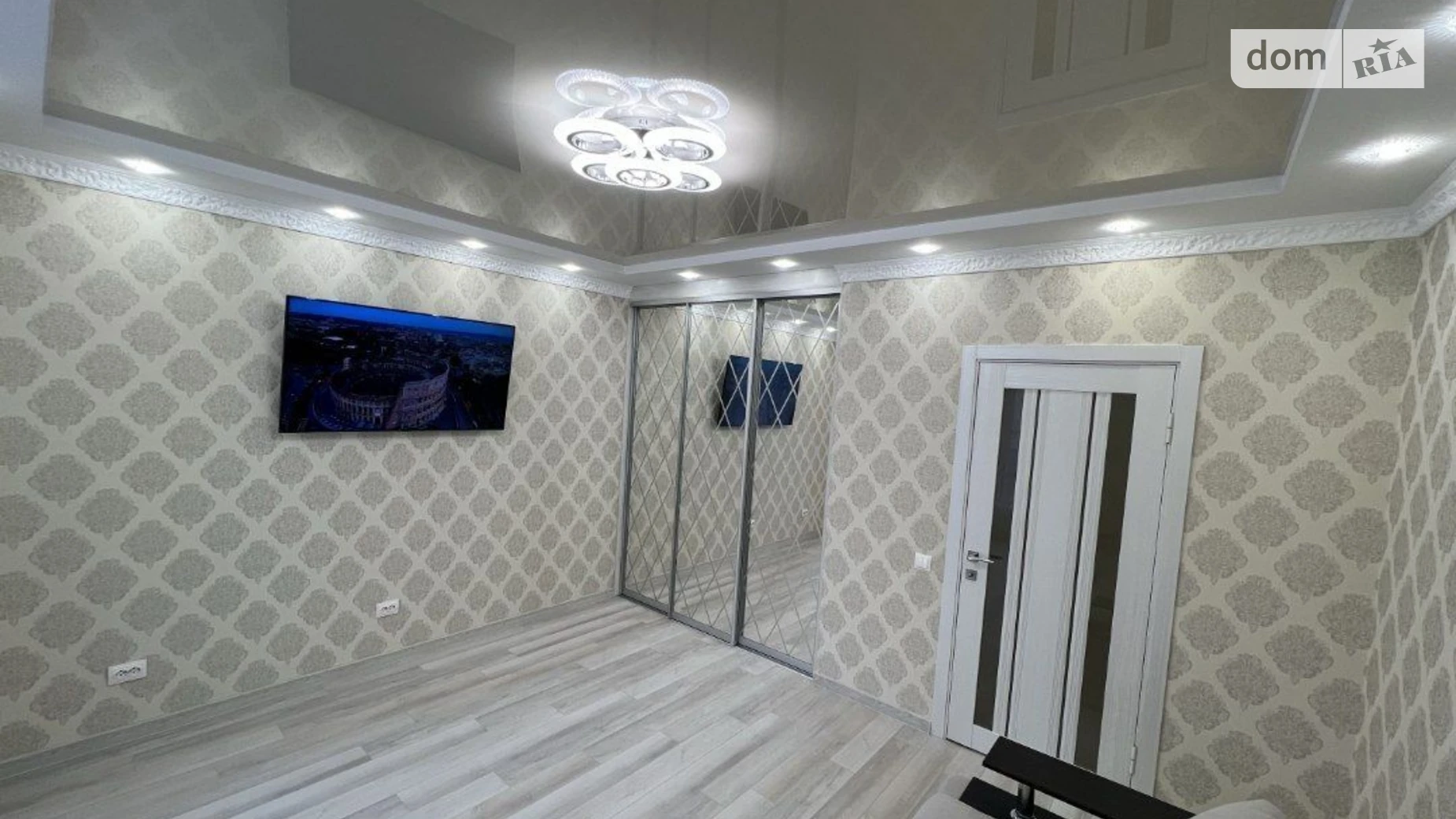 Сдается в аренду 2-комнатная квартира 70 кв. м в Виннице, ул. Антонова Олега - фото 2