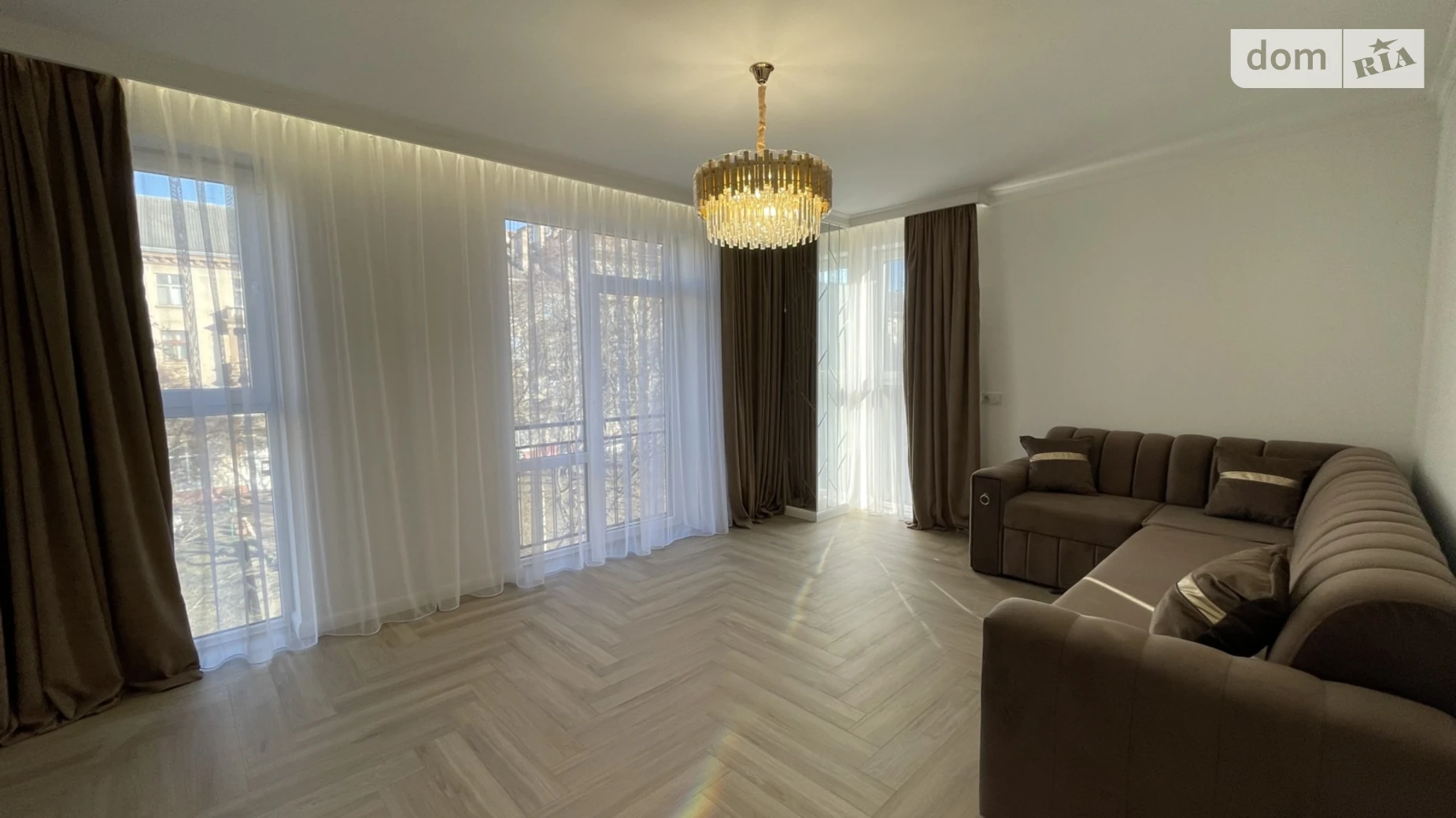 2-комнатная квартира 66.8 кв. м в, цена: 117000 $ - фото 2