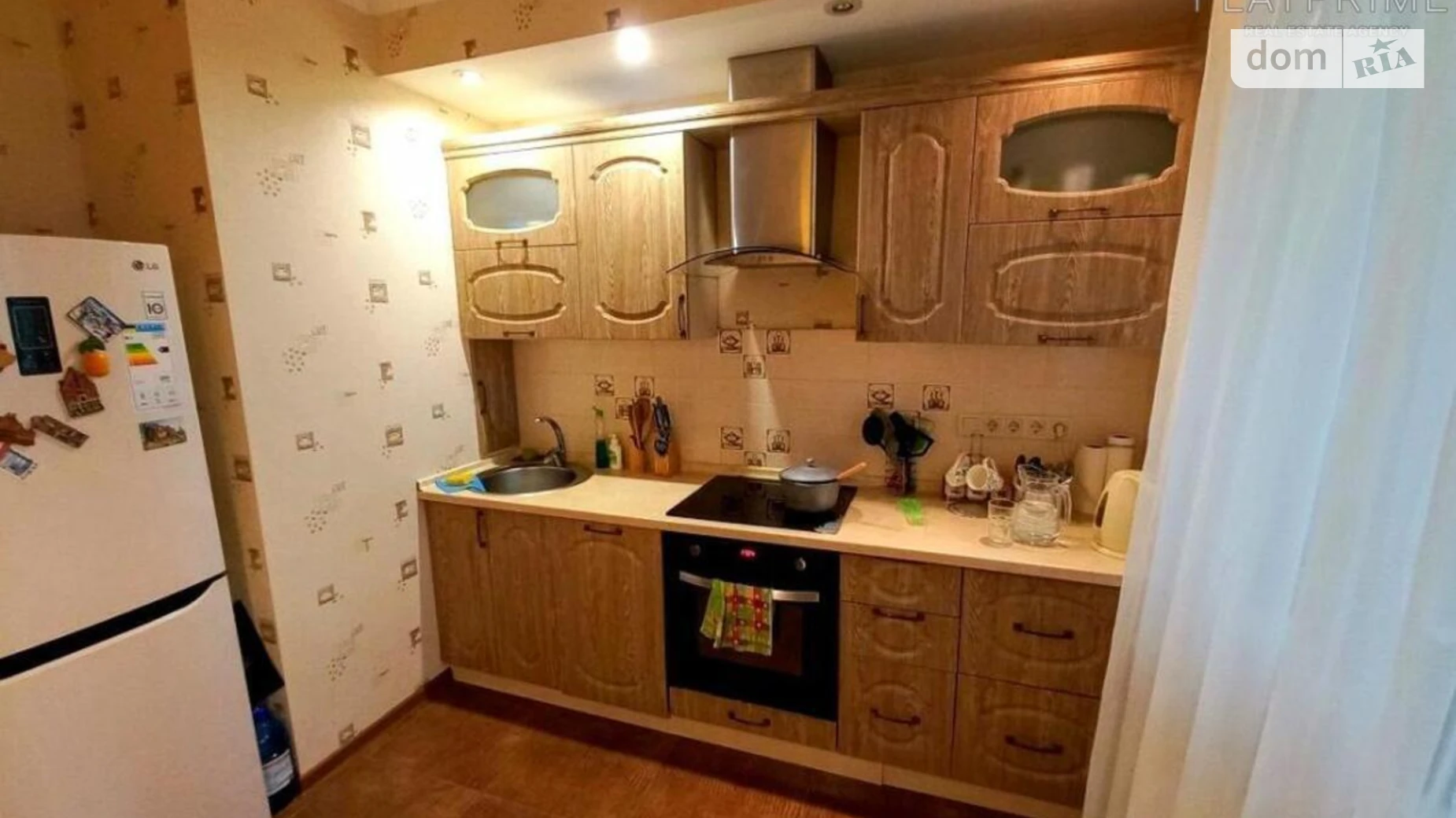 Продается 1-комнатная квартира 43 кв. м в Киеве, ул. Драгоманова, 6/1 - фото 2