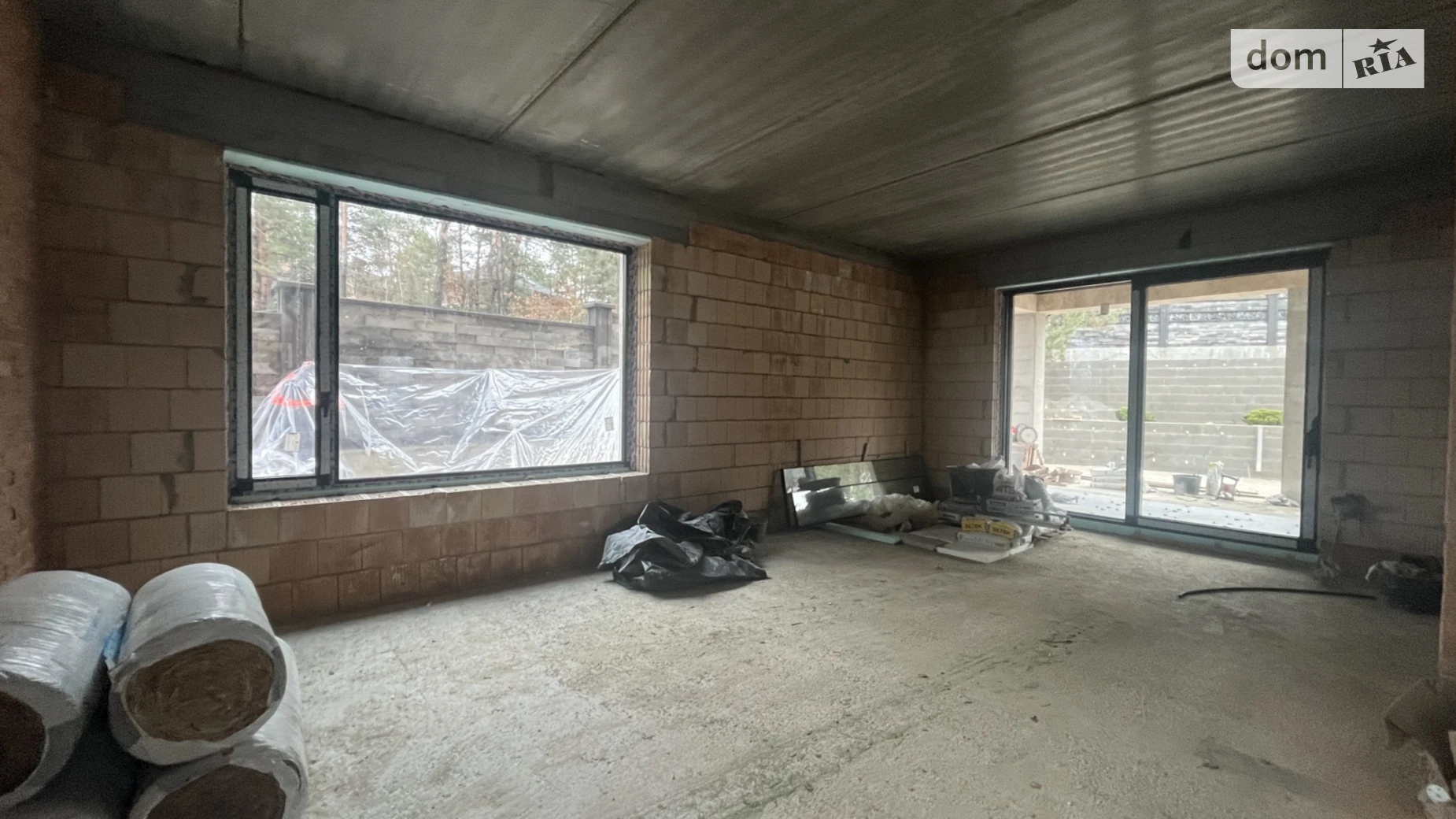 Продается дом на 2 этажа 260 кв. м с камином, цена: 650000 $ - фото 4