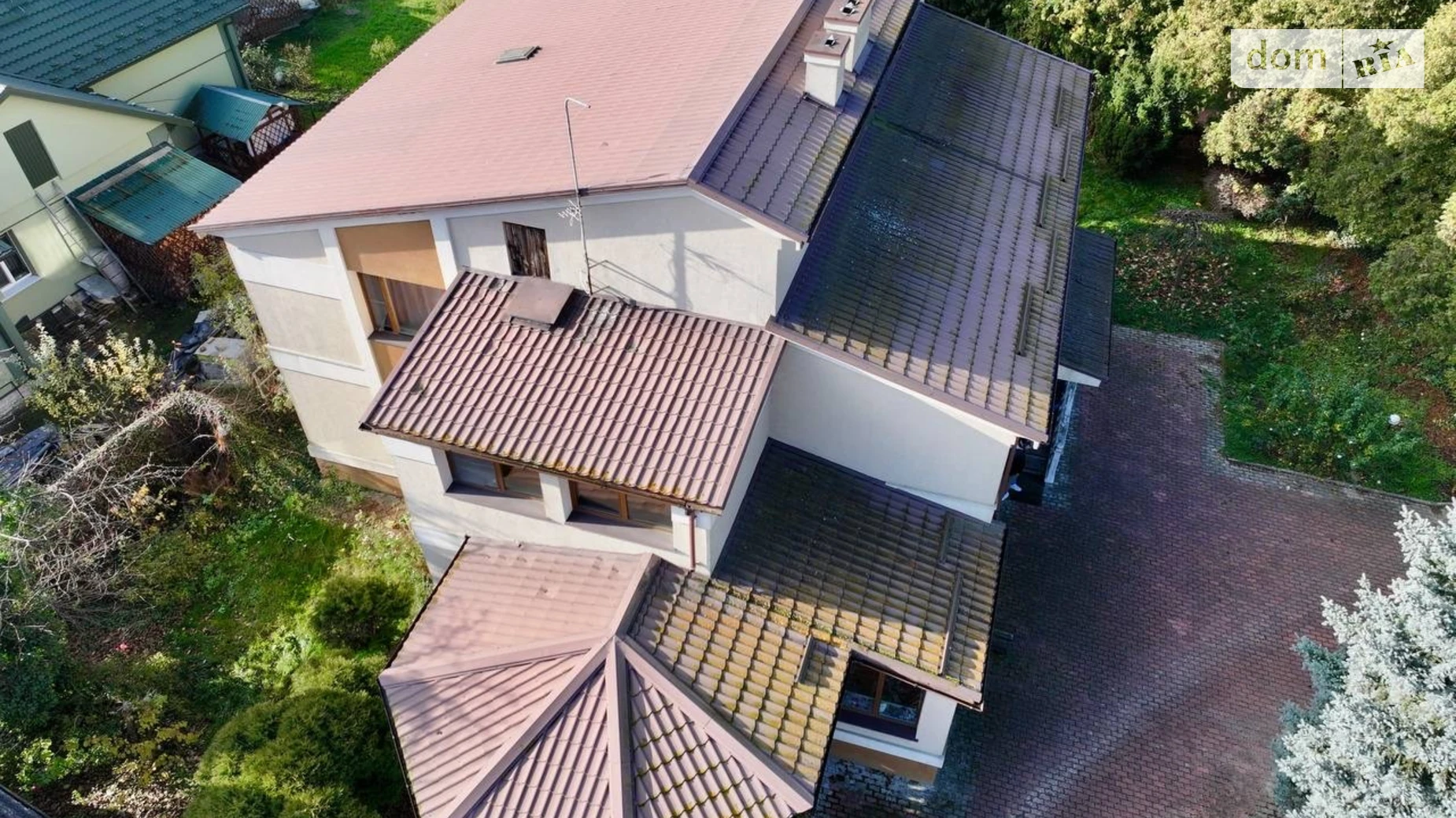 Продается дом на 2 этажа 298 кв. м с камином, цена: 164000 $ - фото 3