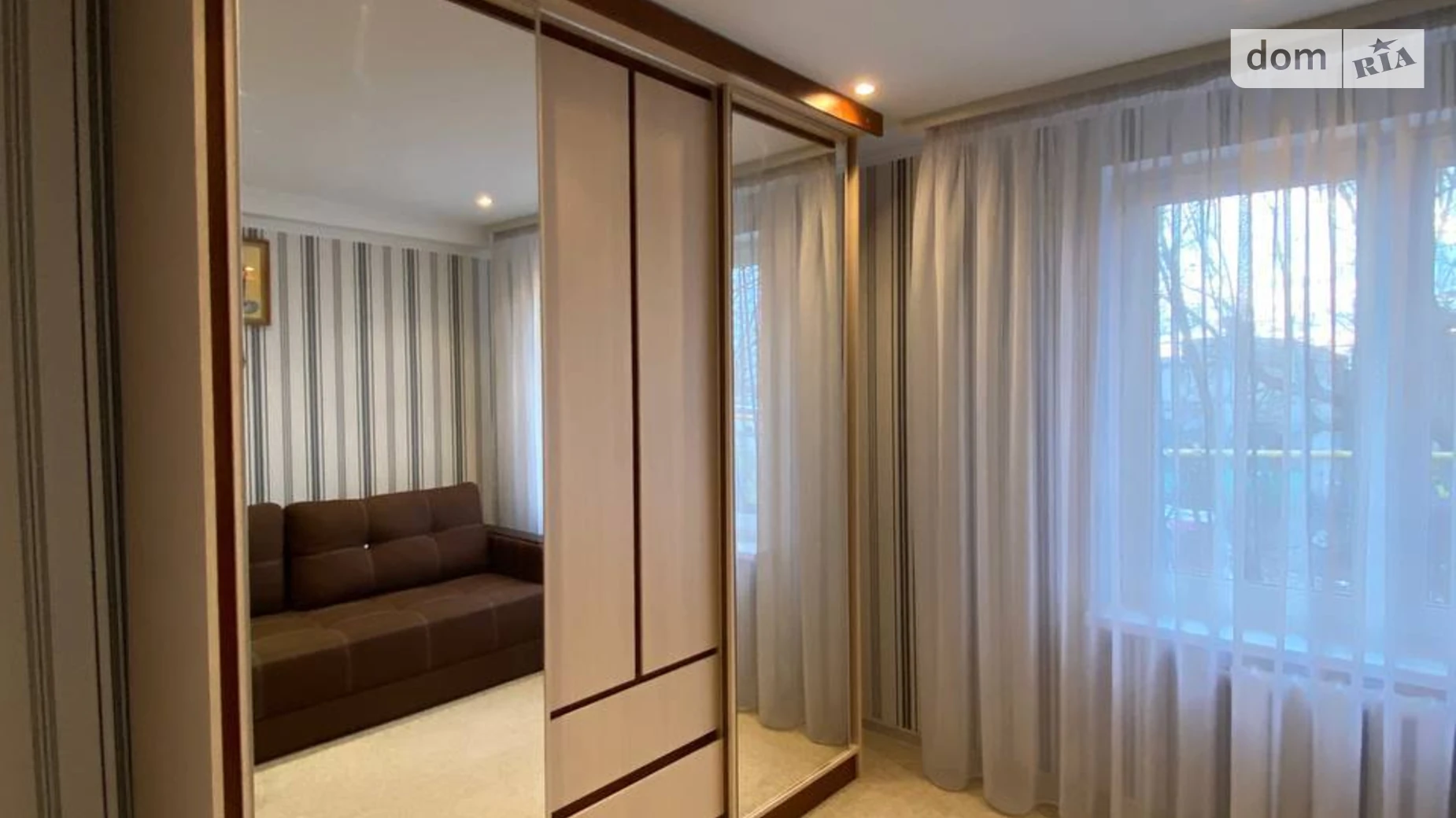 Продается 3-комнатная квартира 106.3 кв. м в Хмельницком, ул. Молодежная - фото 2