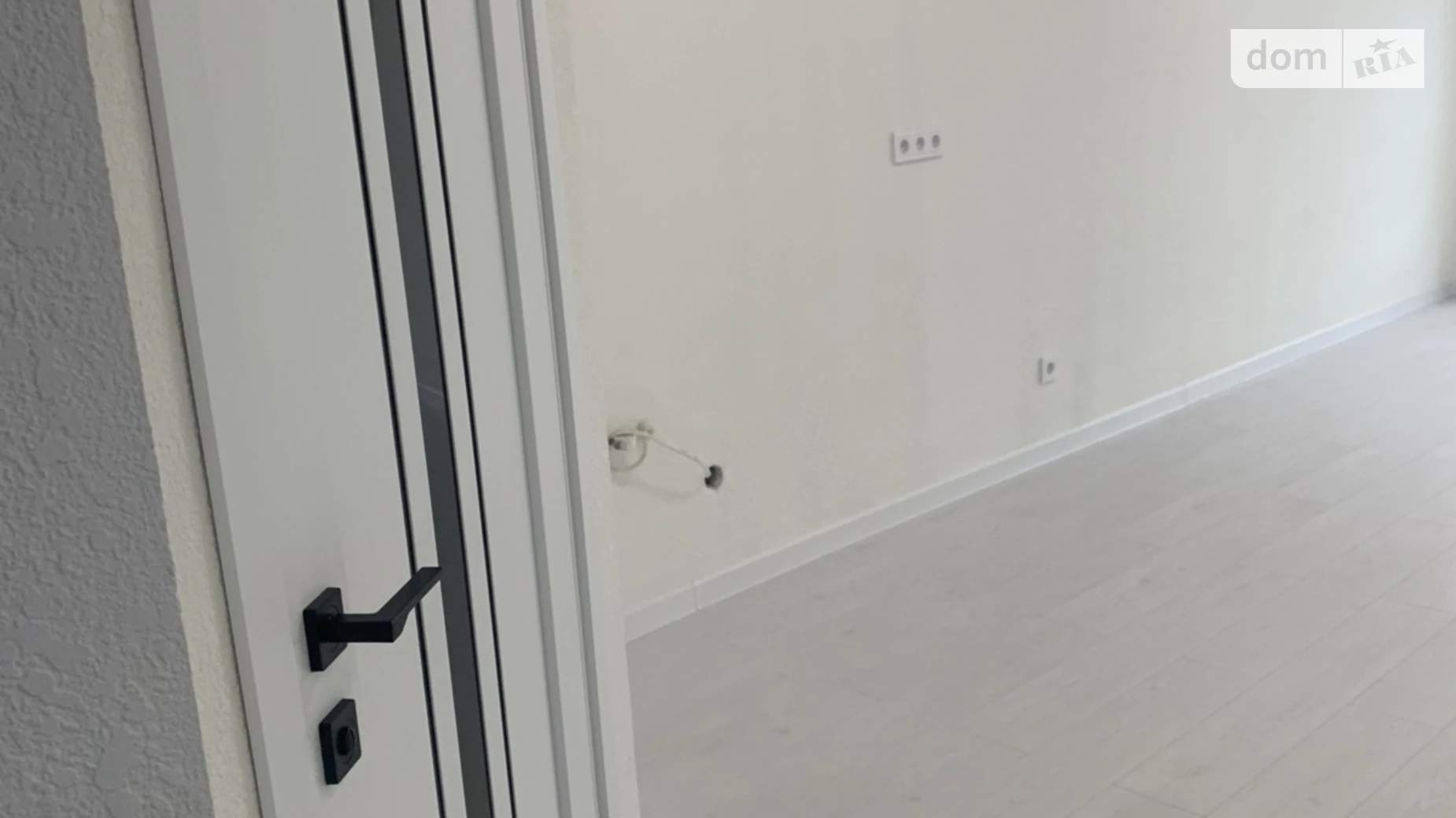 Продается 2-комнатная квартира 63.5 кв. м в Иличанкае, ул. Таврийская - фото 2