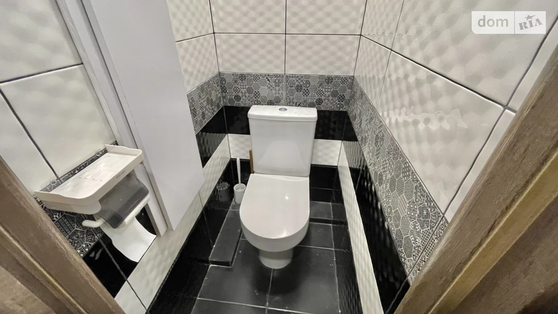 Сдается в аренду 2-комнатная квартира 60 кв. м в Львове, ул. Венгерская, 27 - фото 2