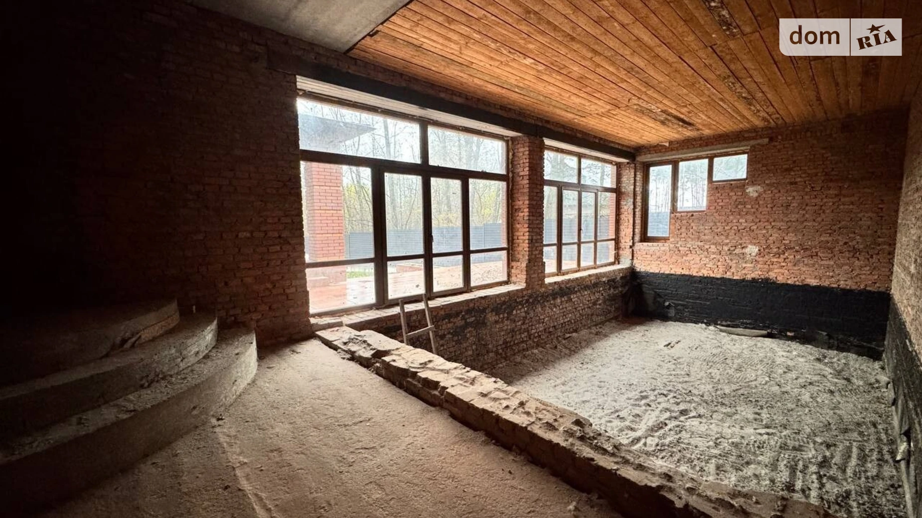 Продается дом на 3 этажа 460 кв. м с беседкой, цена: 350000 $ - фото 4