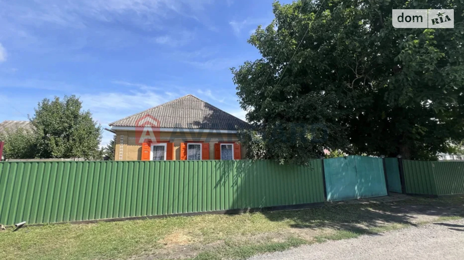 Продается одноэтажный дом 80 кв. м с бассейном, цена: 24000 $ - фото 2