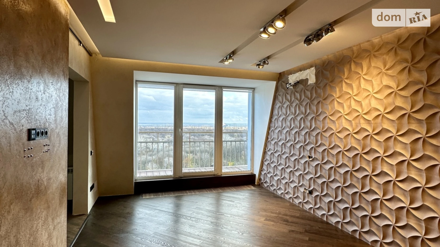 Продається 5-кімнатна квартира 123.1 кв. м у Слобожанському, вул. Слобожанська(8-го Березня), 9А - фото 2