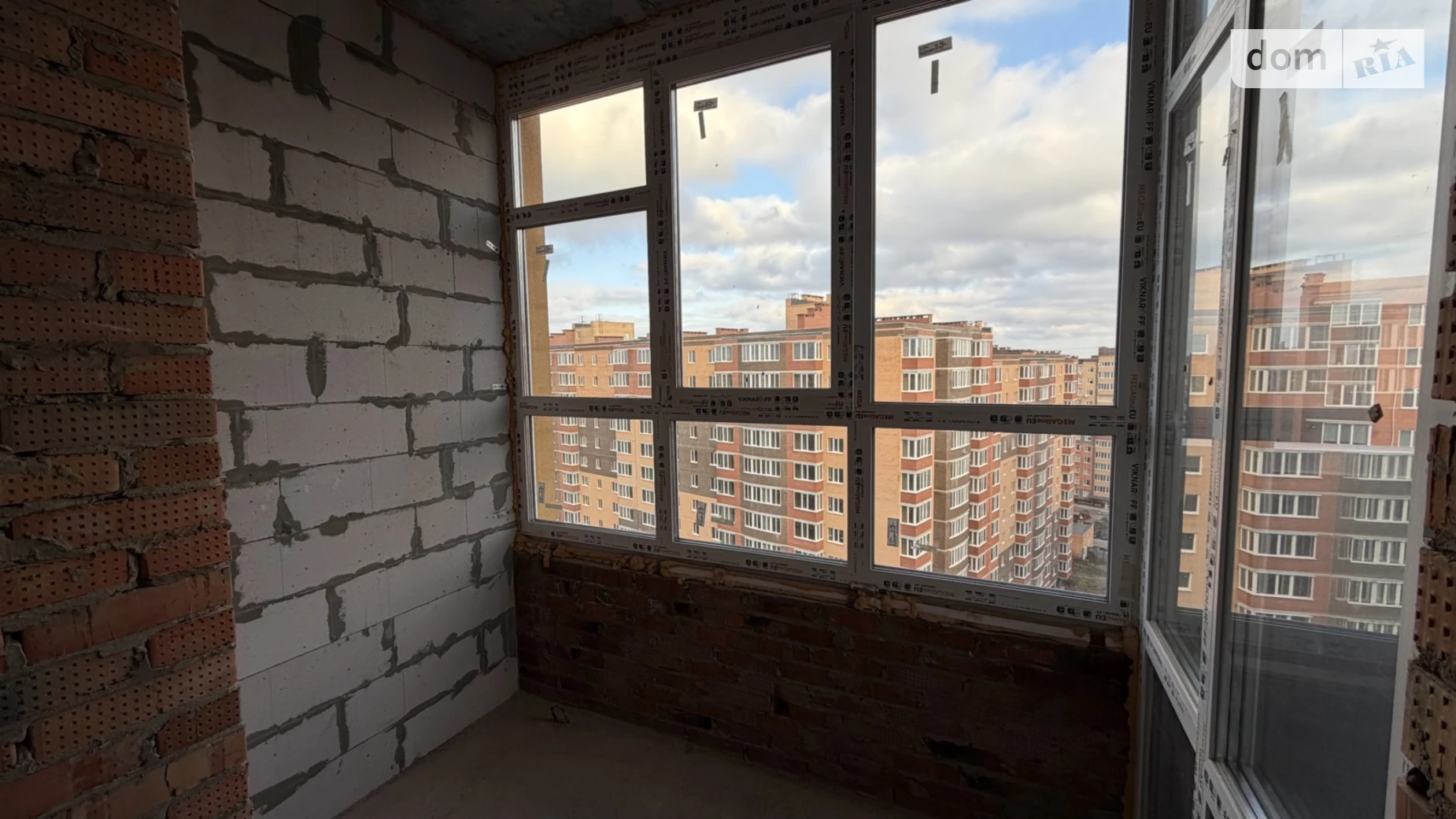 Продается 1-комнатная квартира 44 кв. м в Виннице, ул. Костя Широцкого, 5А - фото 3